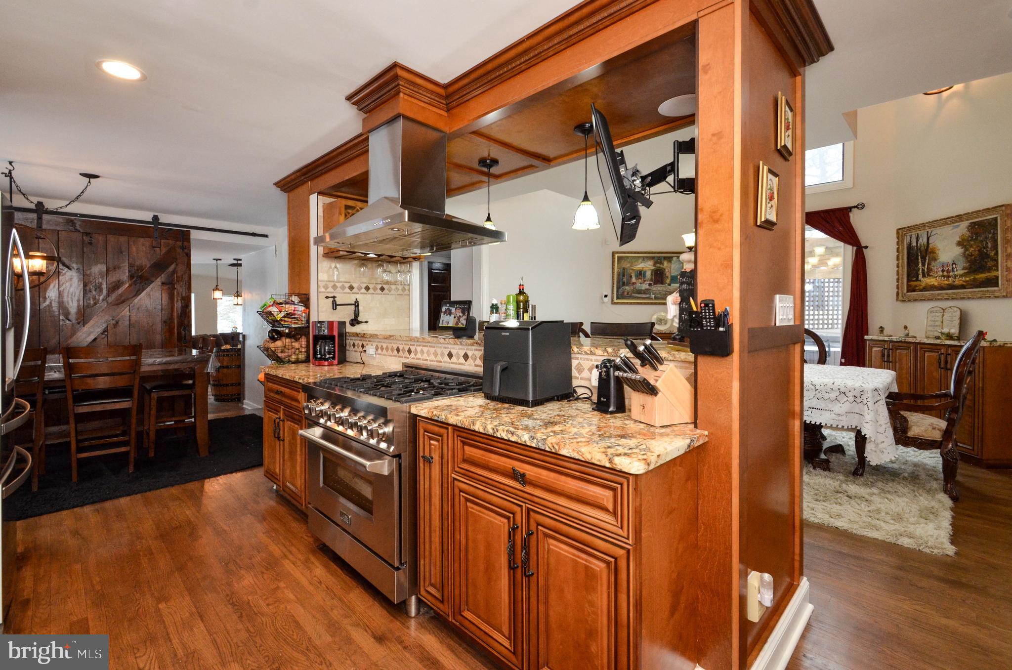SUN VALLEY ESTATES - Residential