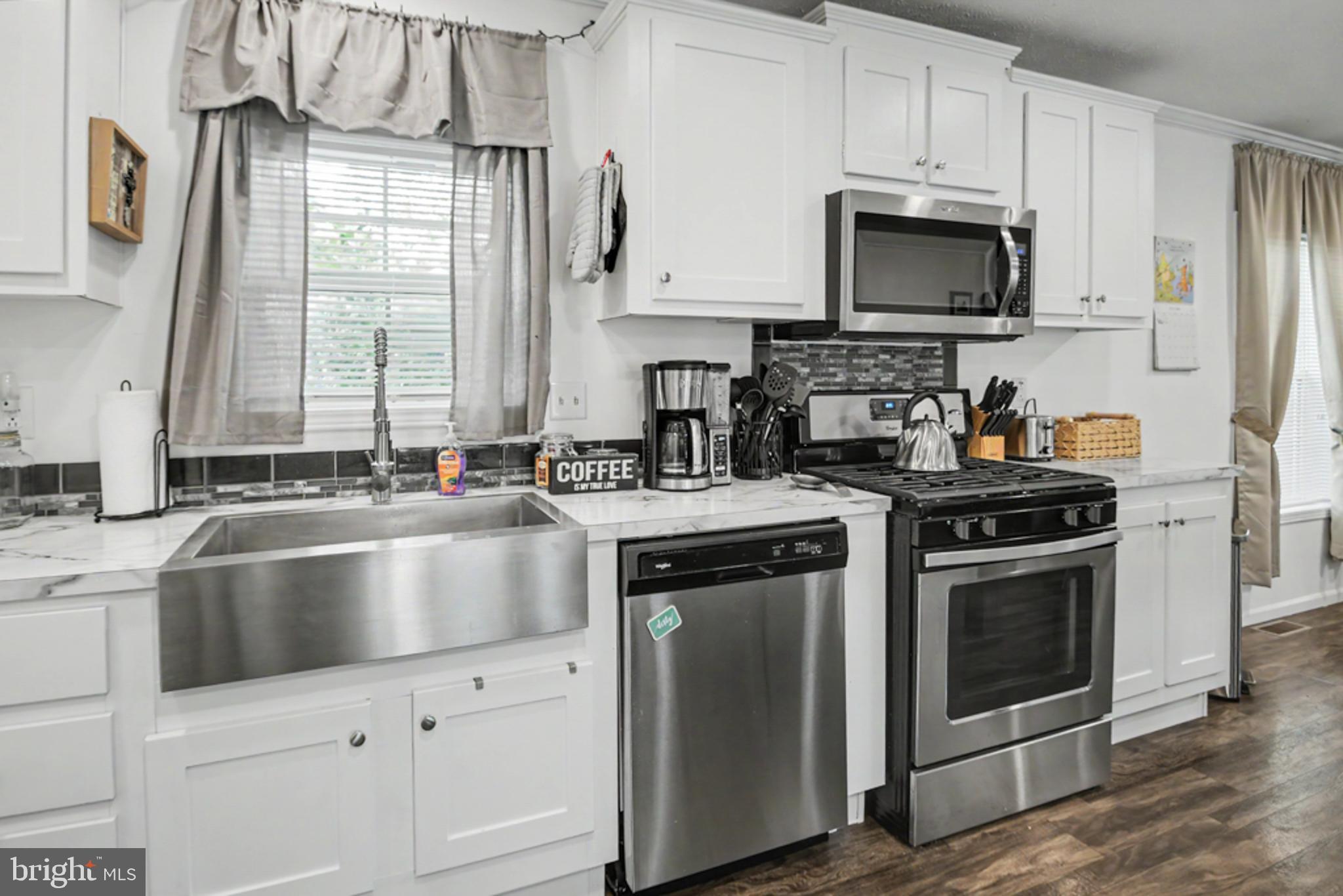 GREEN HILL MHP - Residential