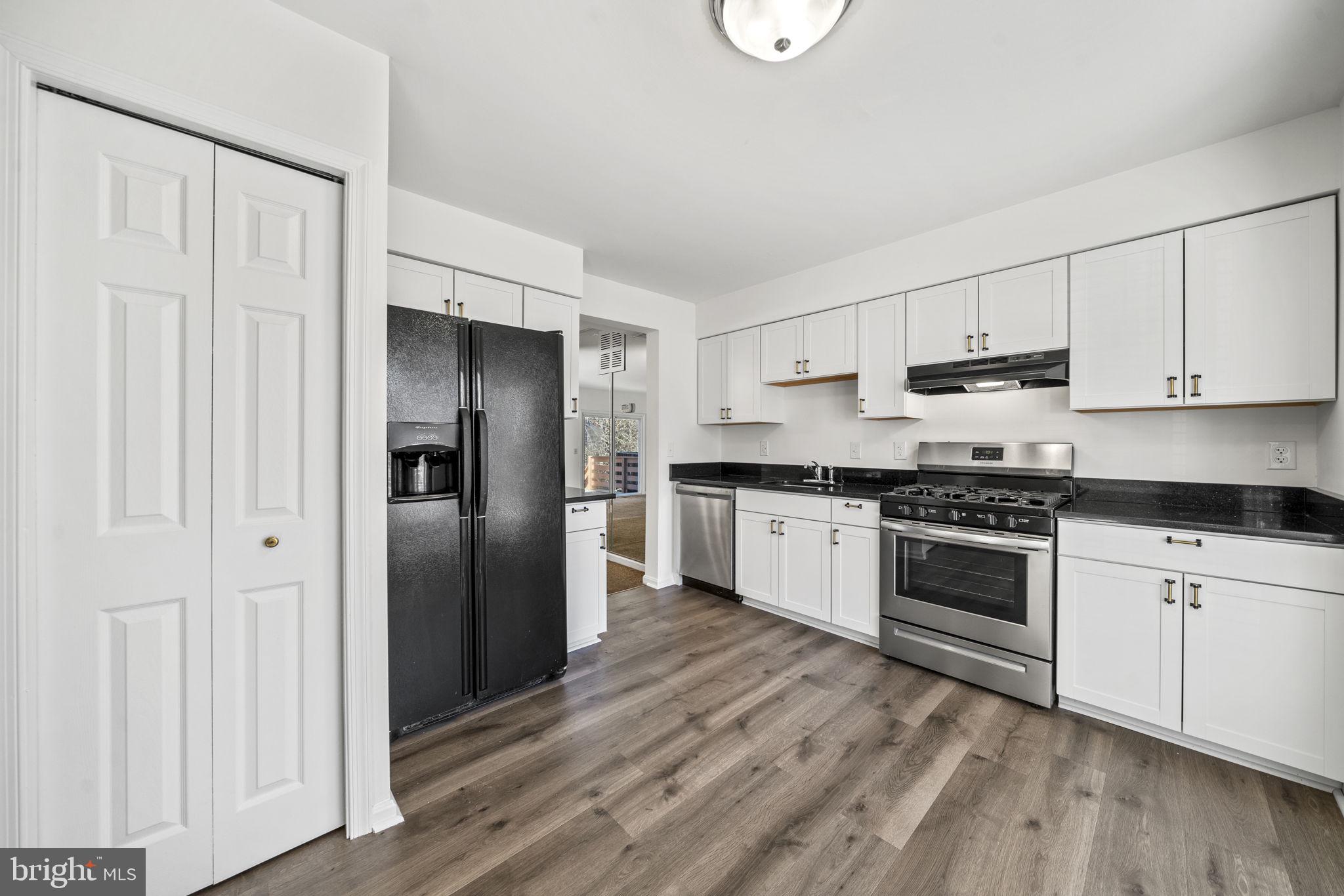 BALLANTRAYE - Residential Lease