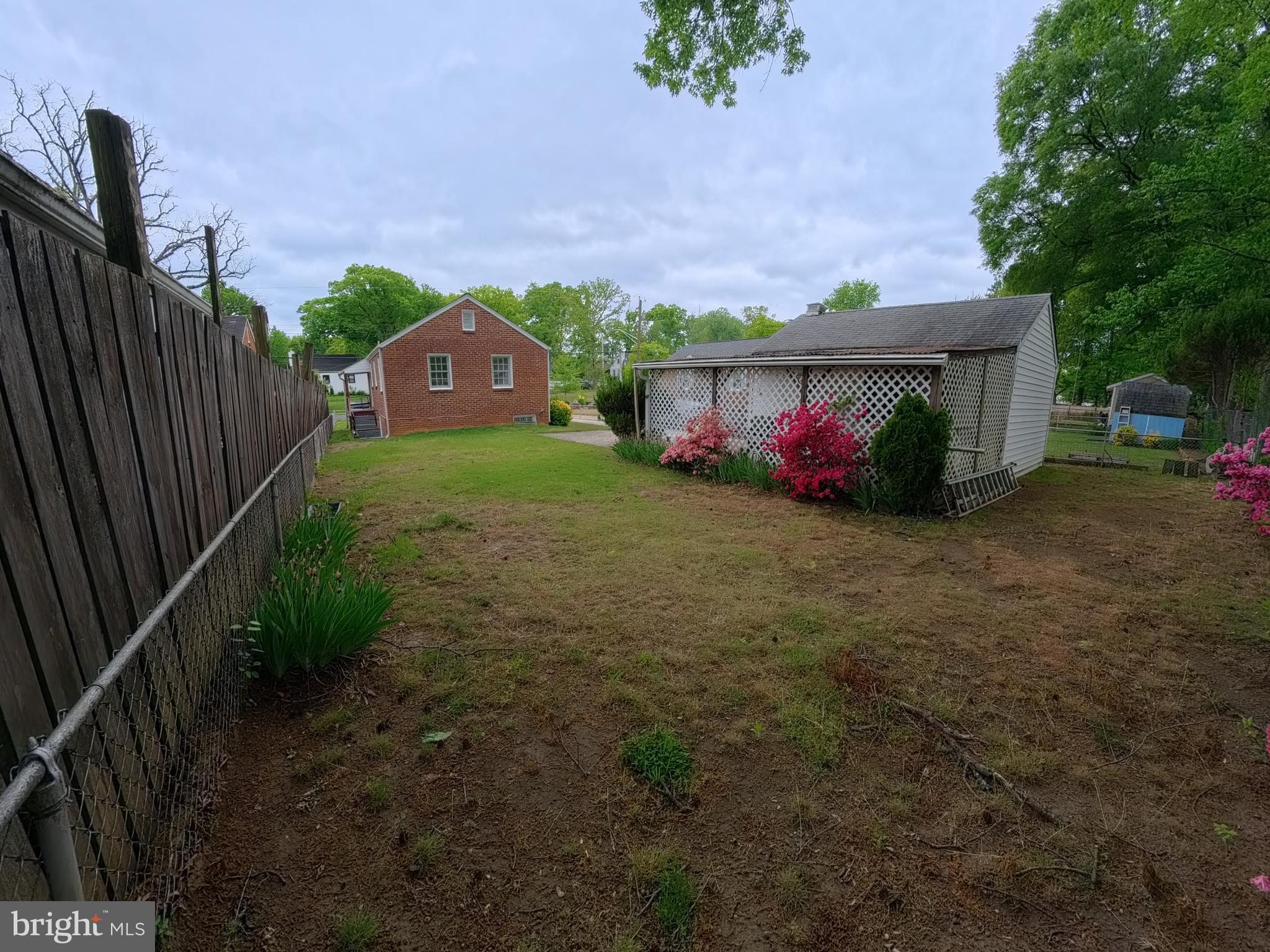 HALLIEWOOD - Residential