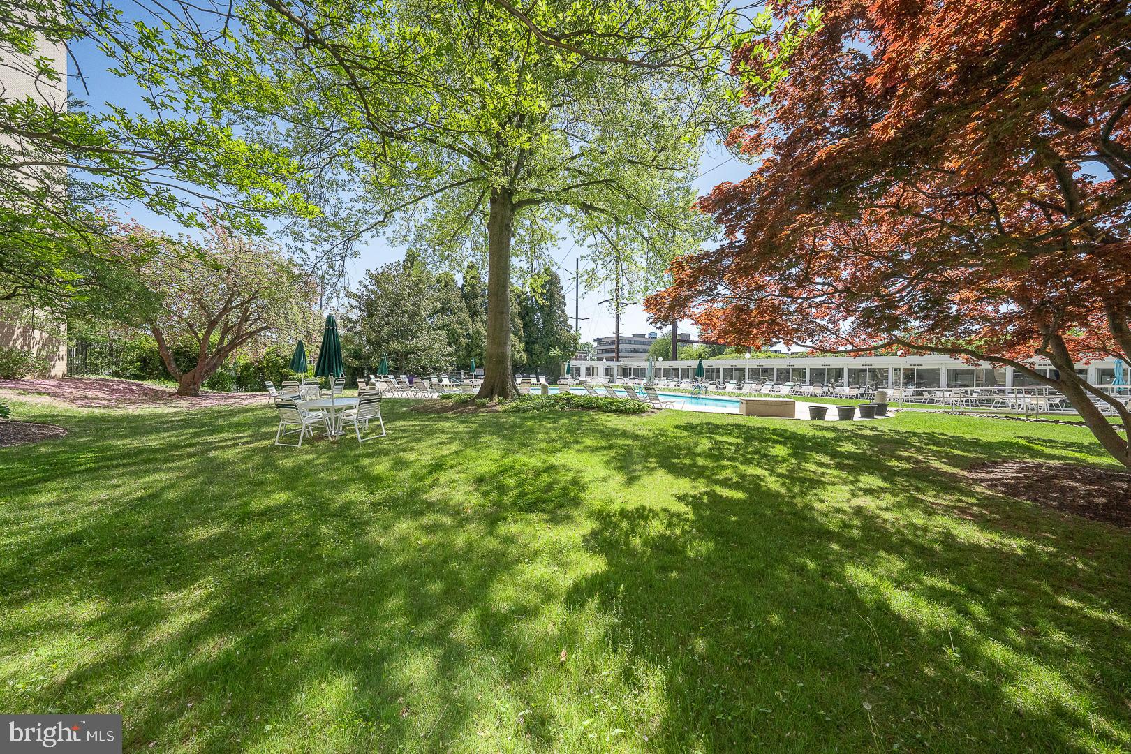 TRIANON - Residential