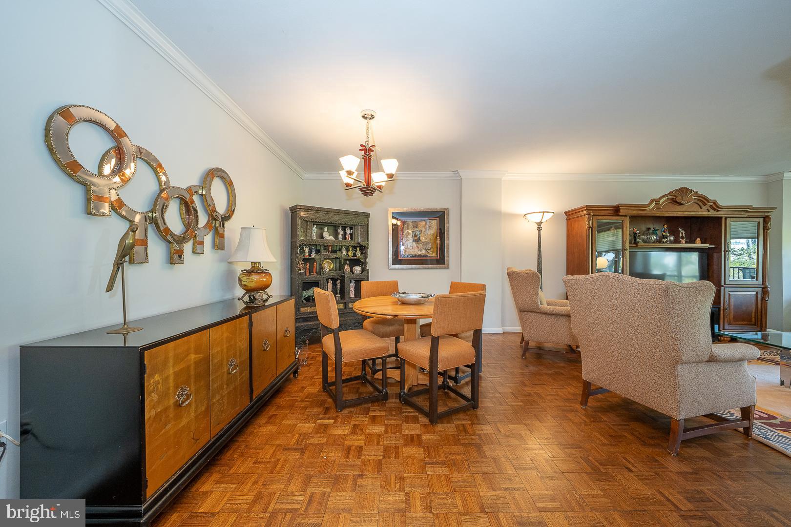 TRIANON - Residential