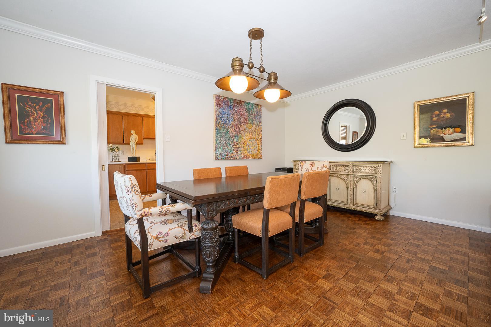 TRIANON - Residential