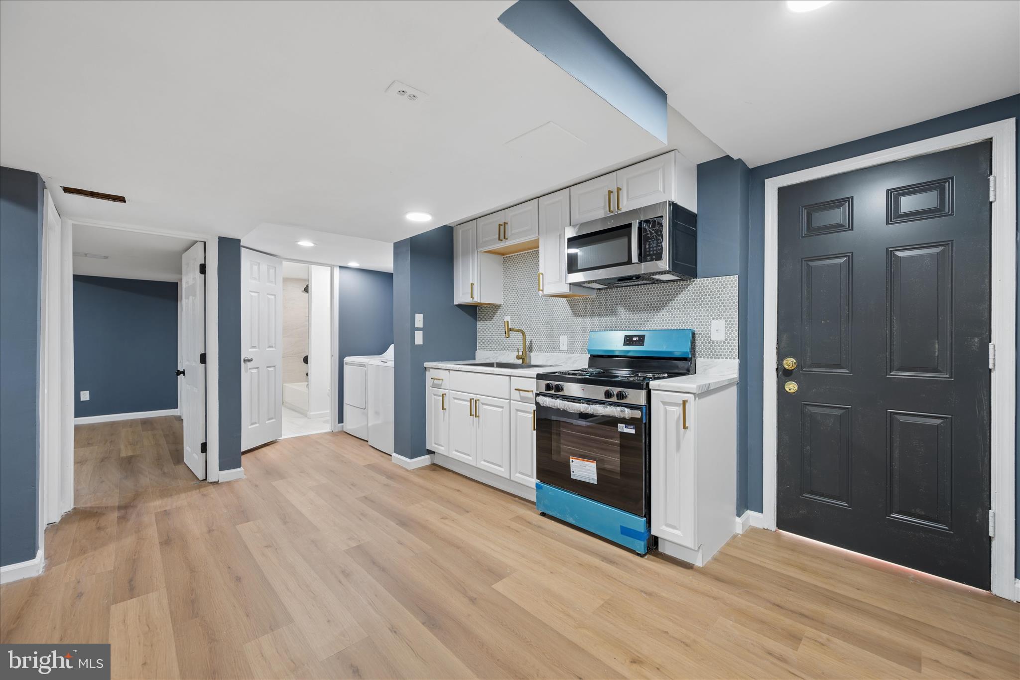 NEW CARROLLTON - Residential