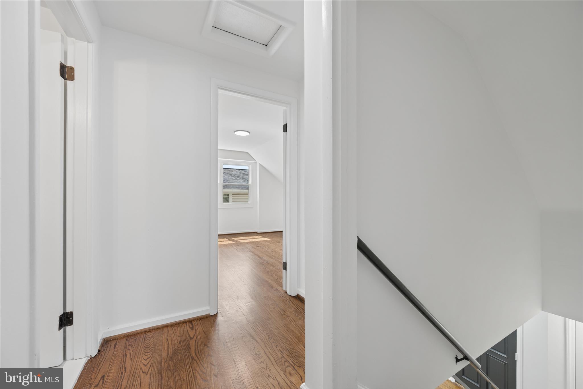 NEW CARROLLTON - Residential
