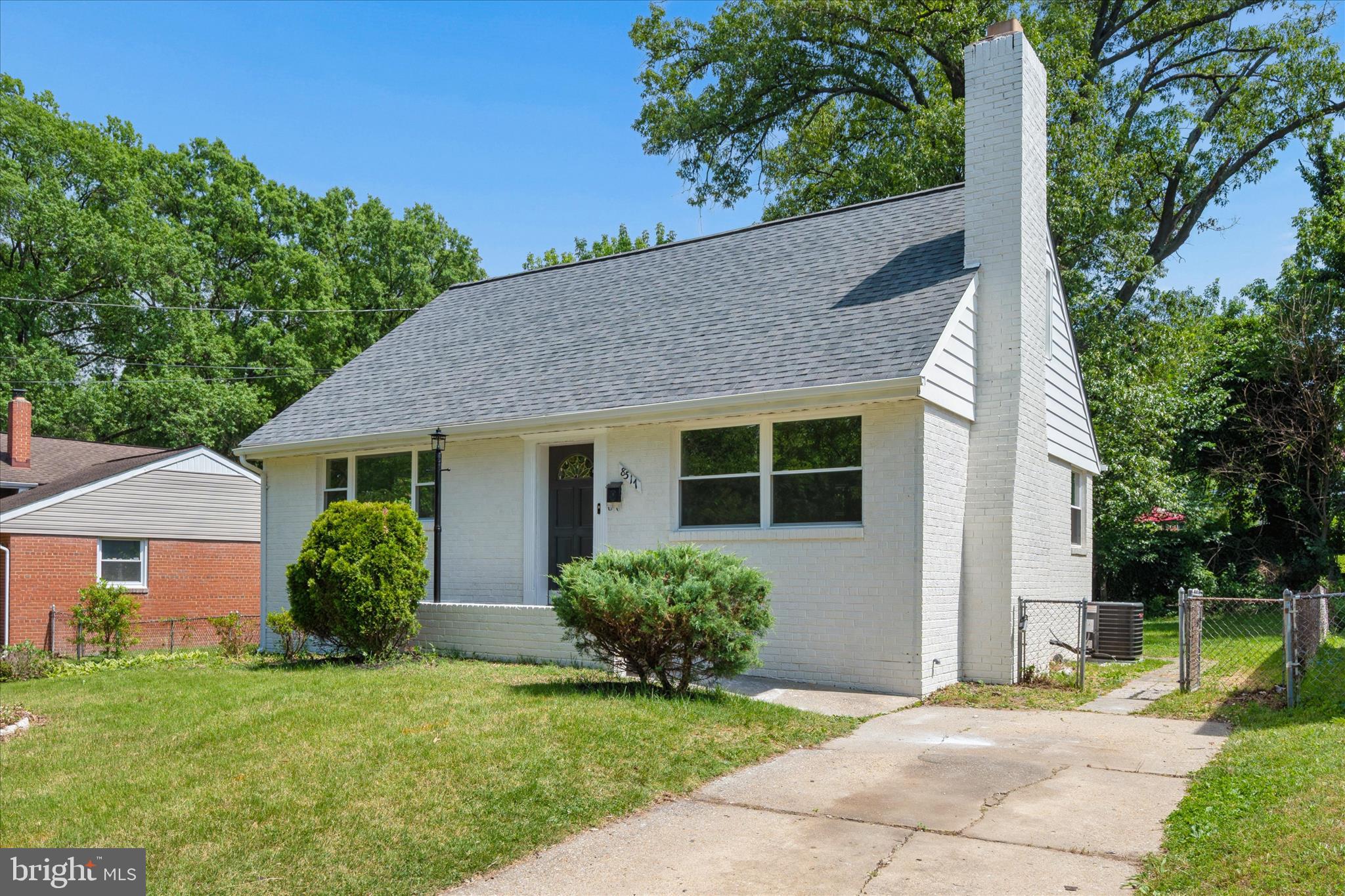 NEW CARROLLTON - Residential