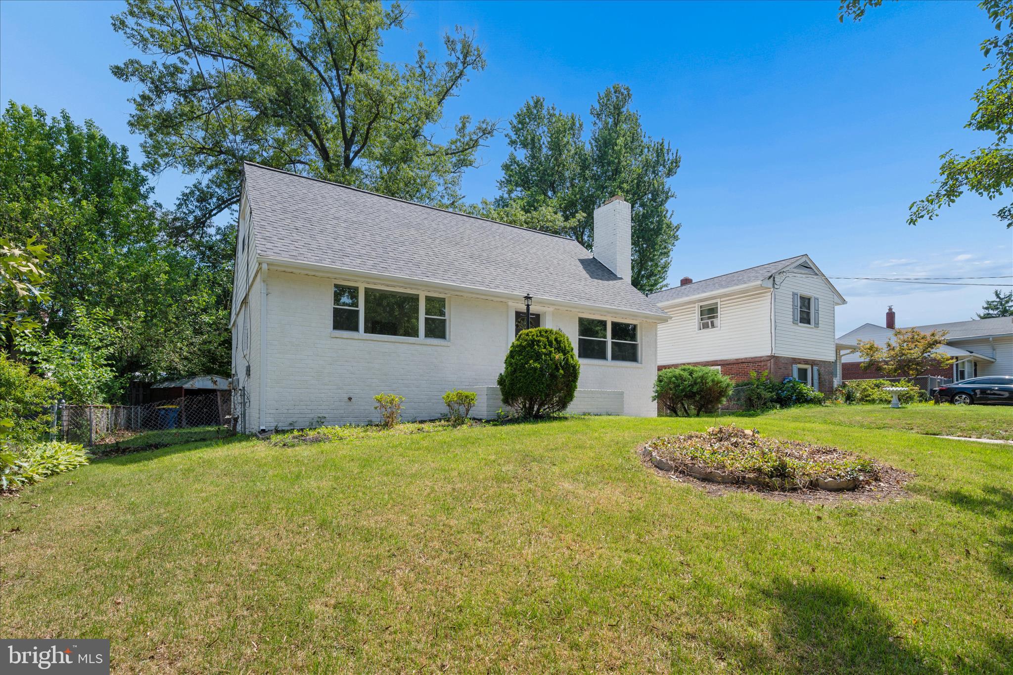 NEW CARROLLTON - Residential
