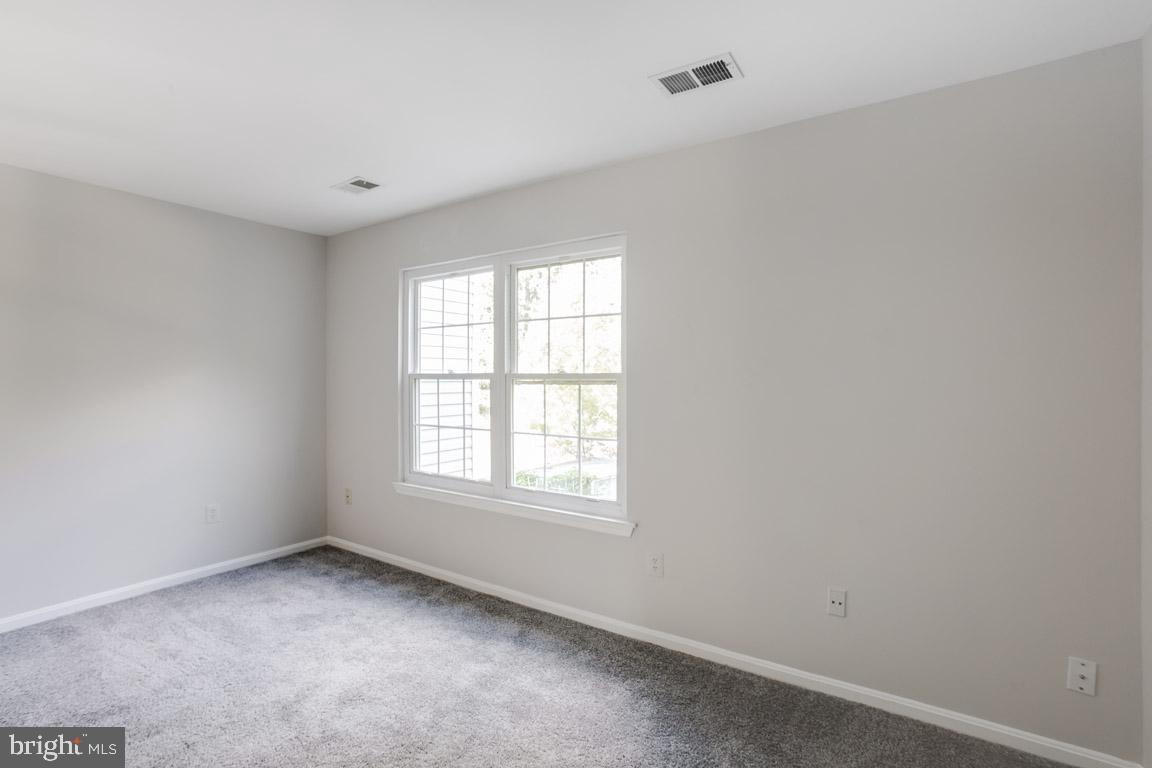 GLENSHIRE TOWNE - Residential