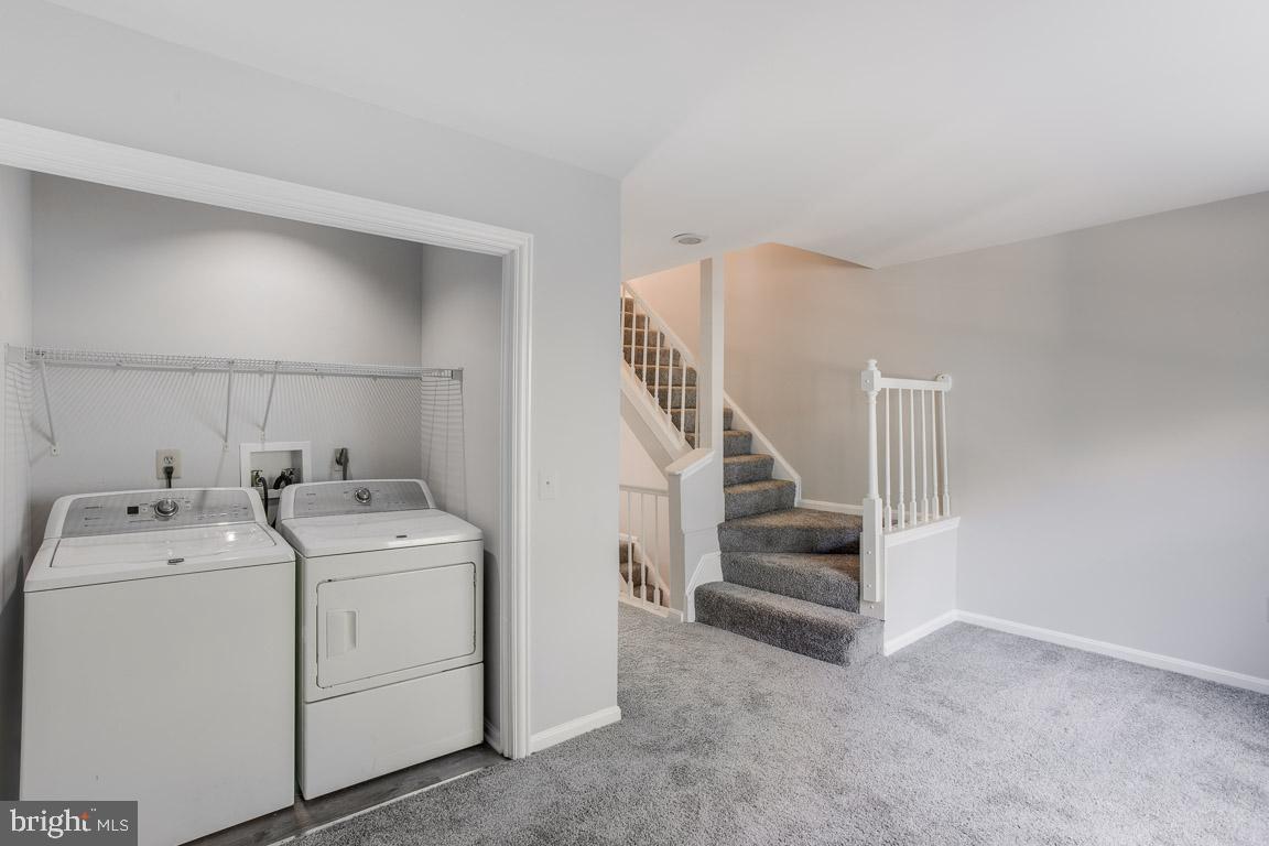 GLENSHIRE TOWNE - Residential