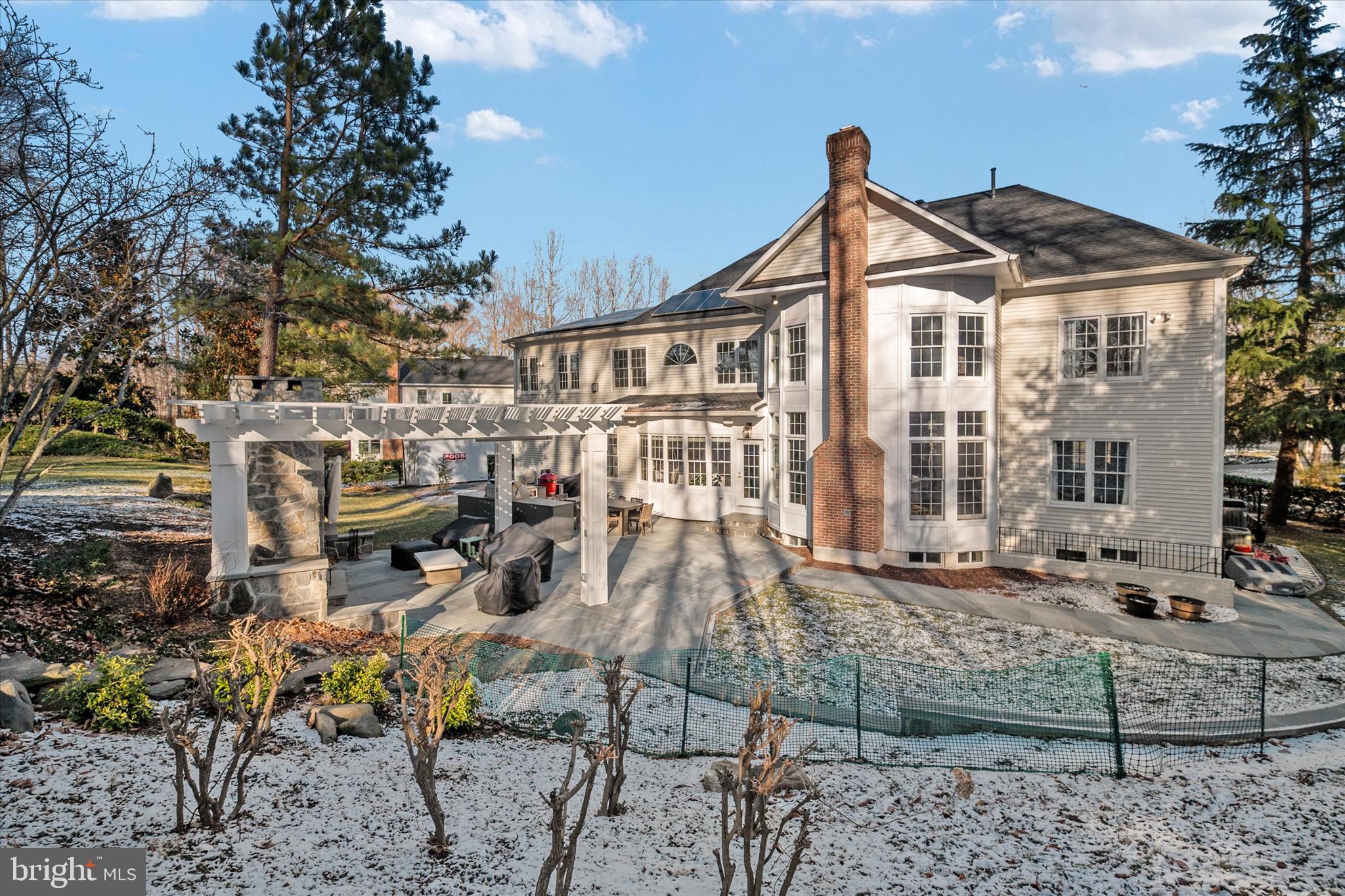 SOUTH RIVER COLONY - Residential