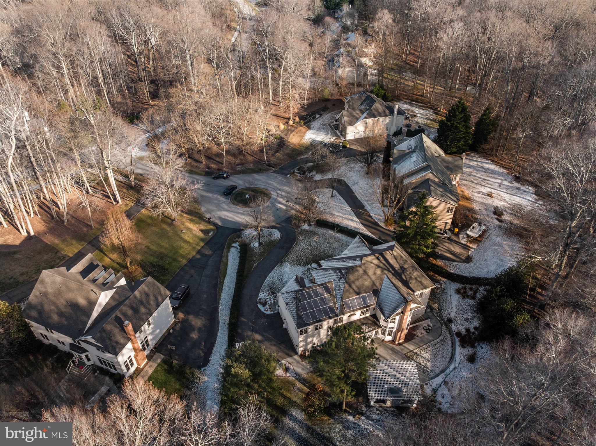 SOUTH RIVER COLONY - Residential