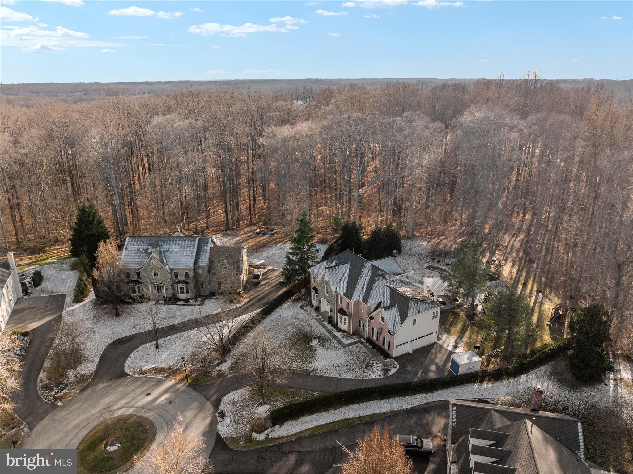 SOUTH RIVER COLONY - Residential