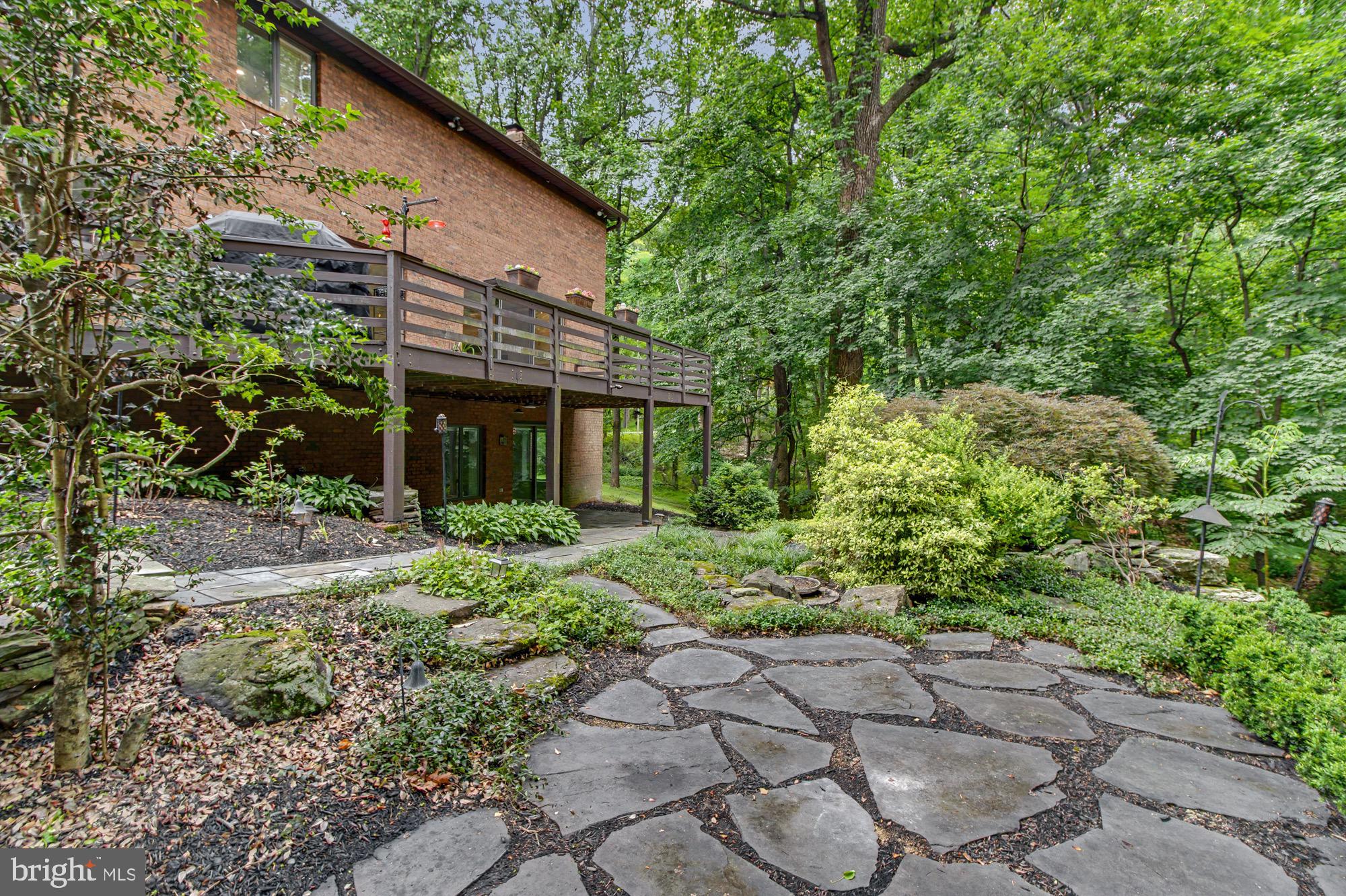 GREENSPRING - Residential