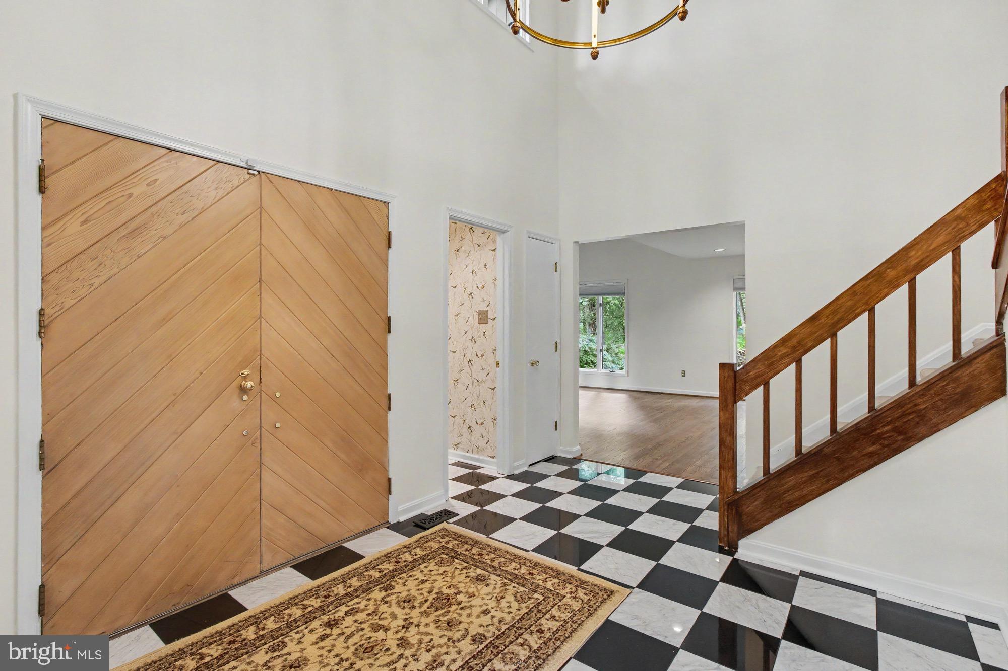 GREENSPRING - Residential