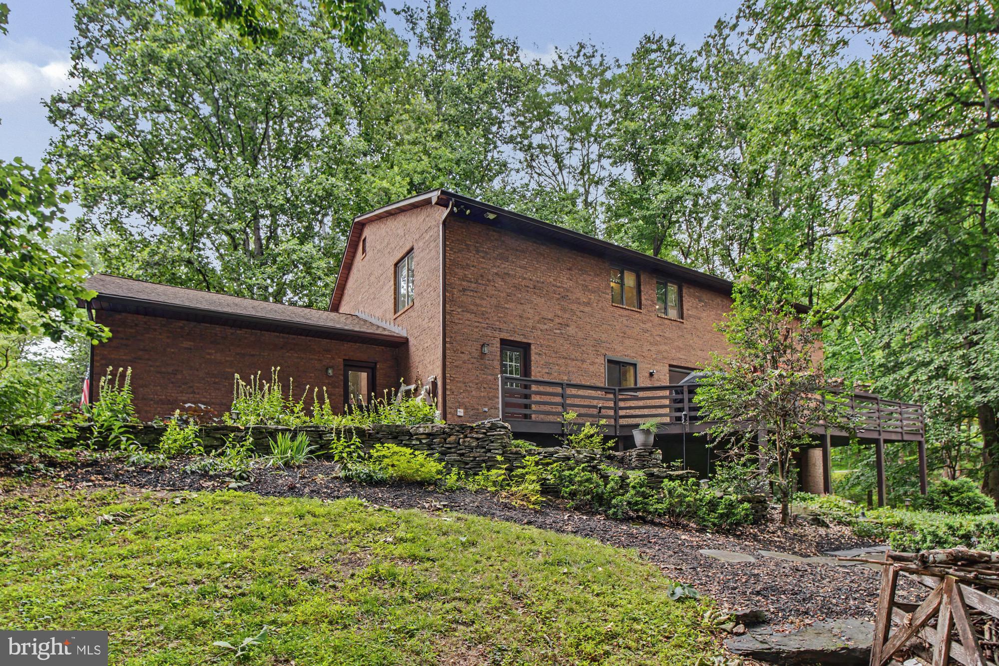 GREENSPRING - Residential