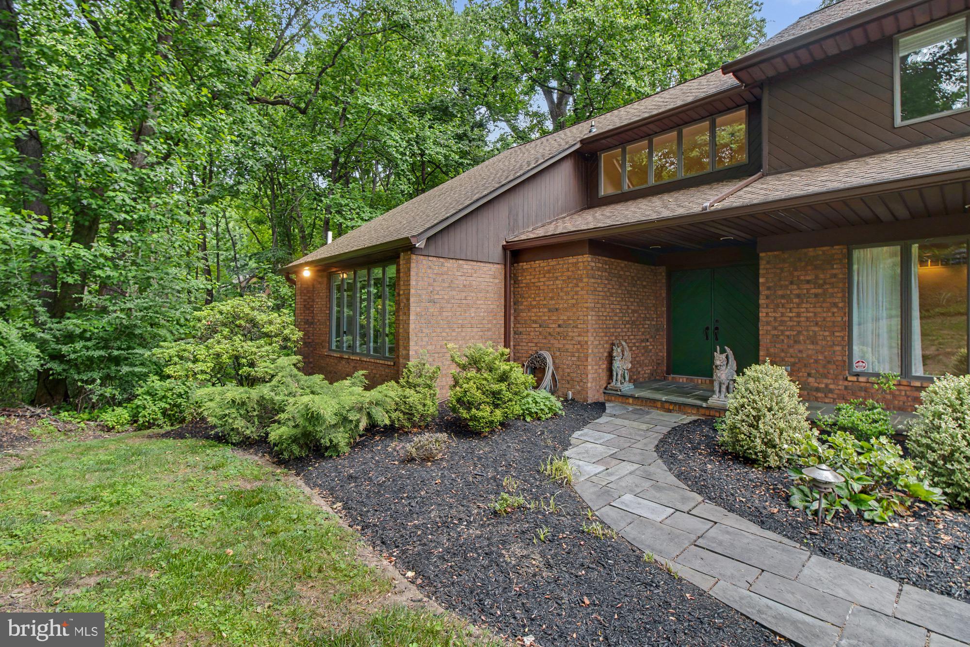 GREENSPRING - Residential