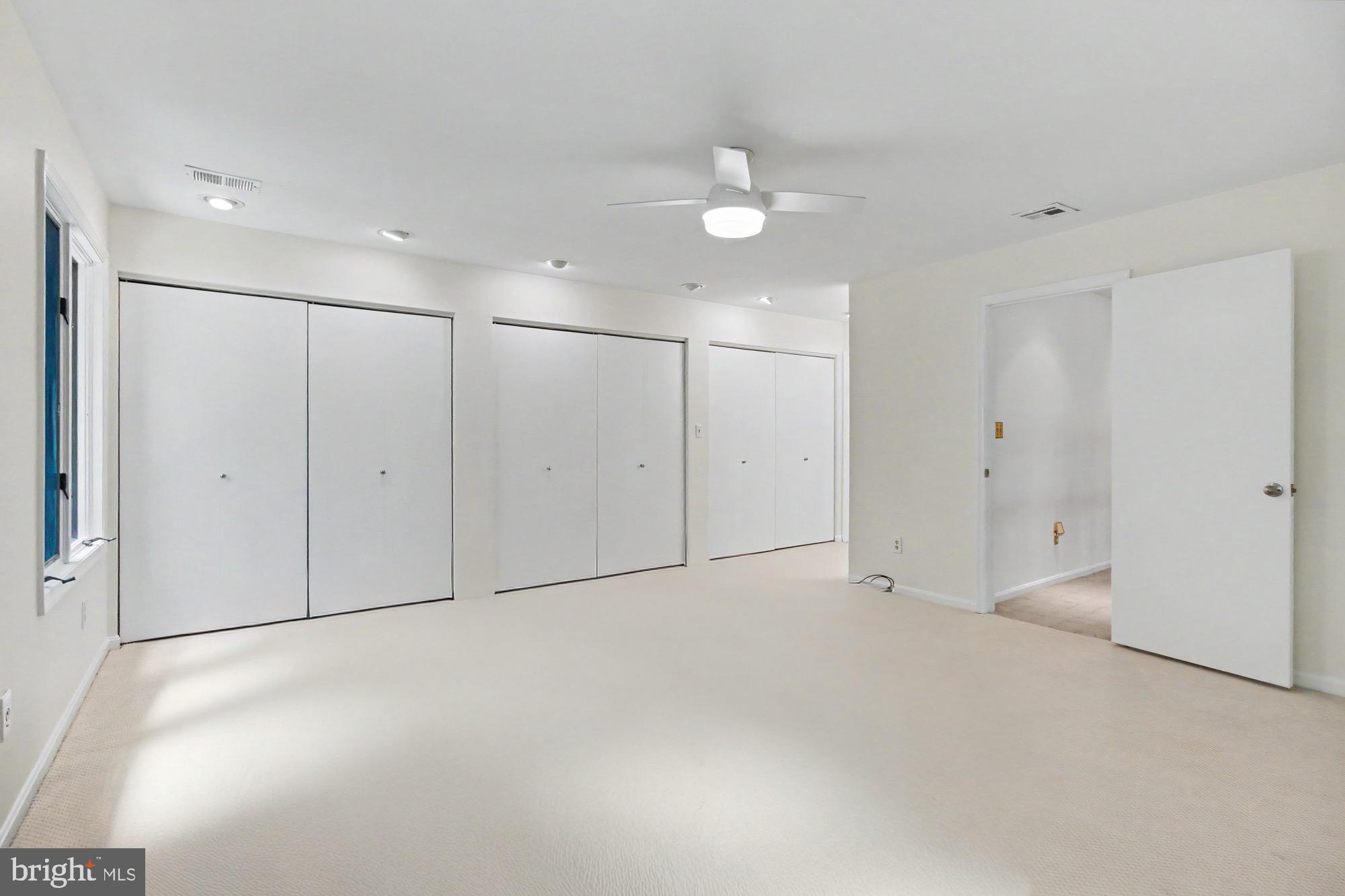 GREENSPRING - Residential