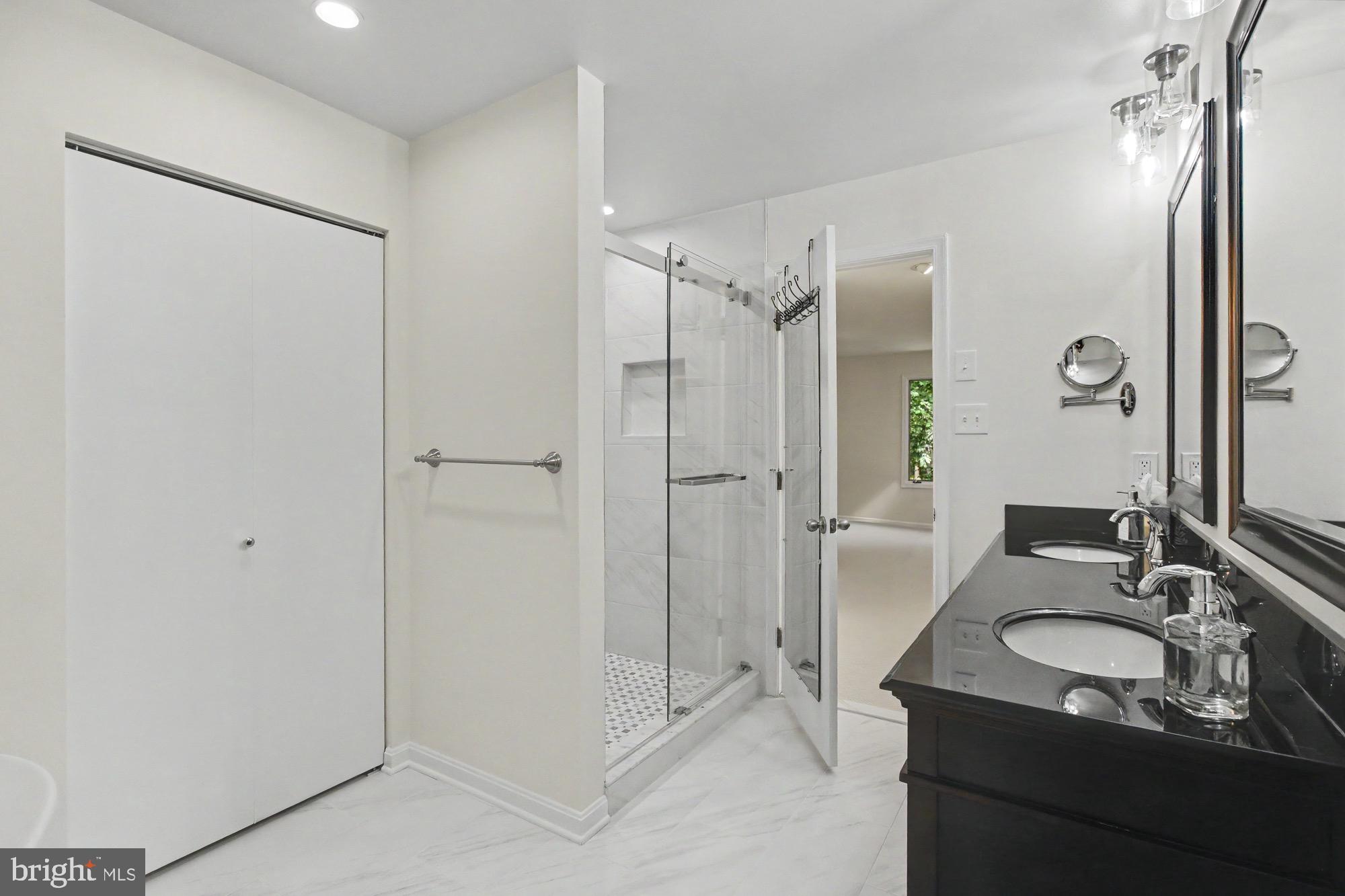 GREENSPRING - Residential