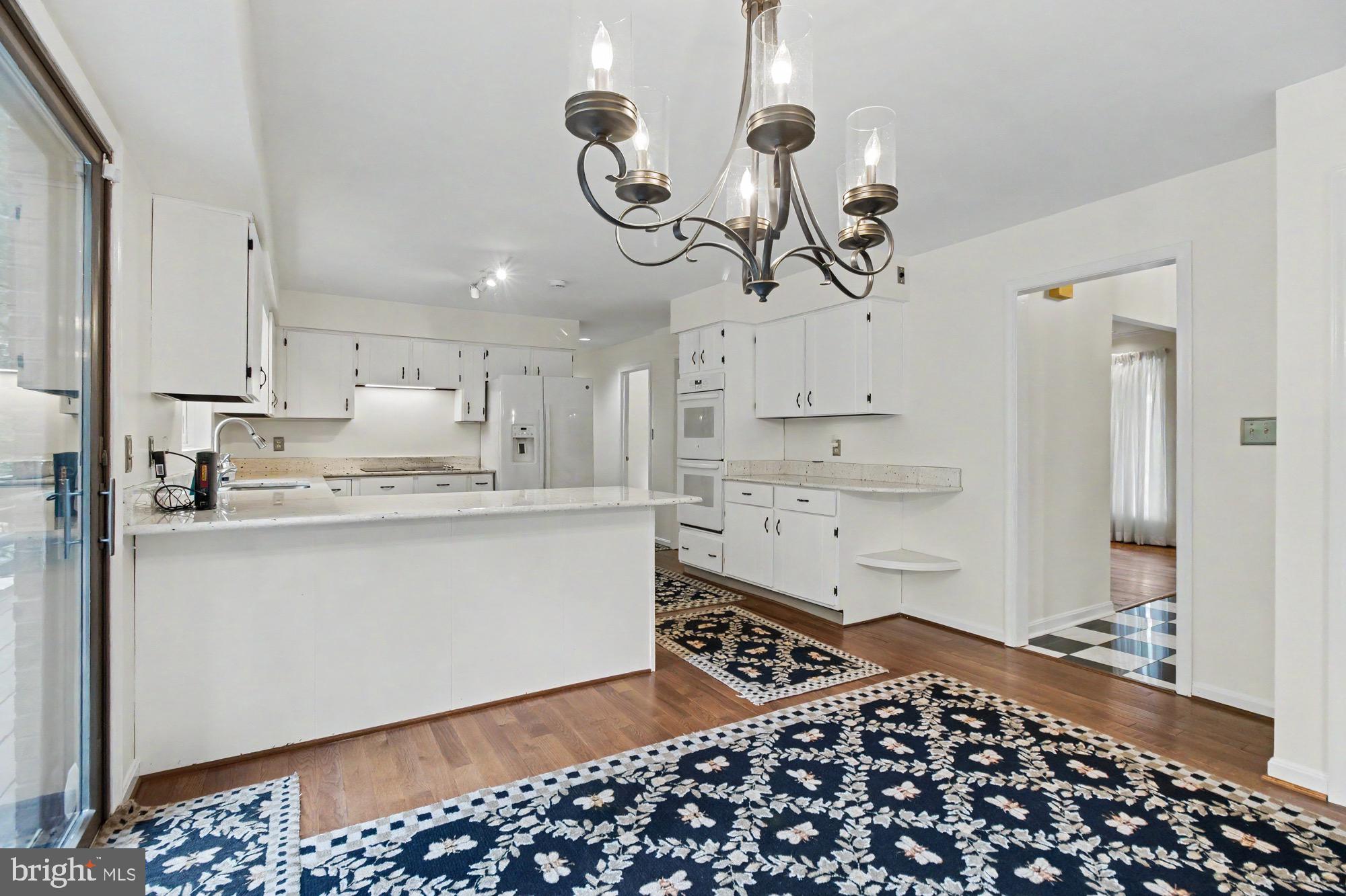 GREENSPRING - Residential