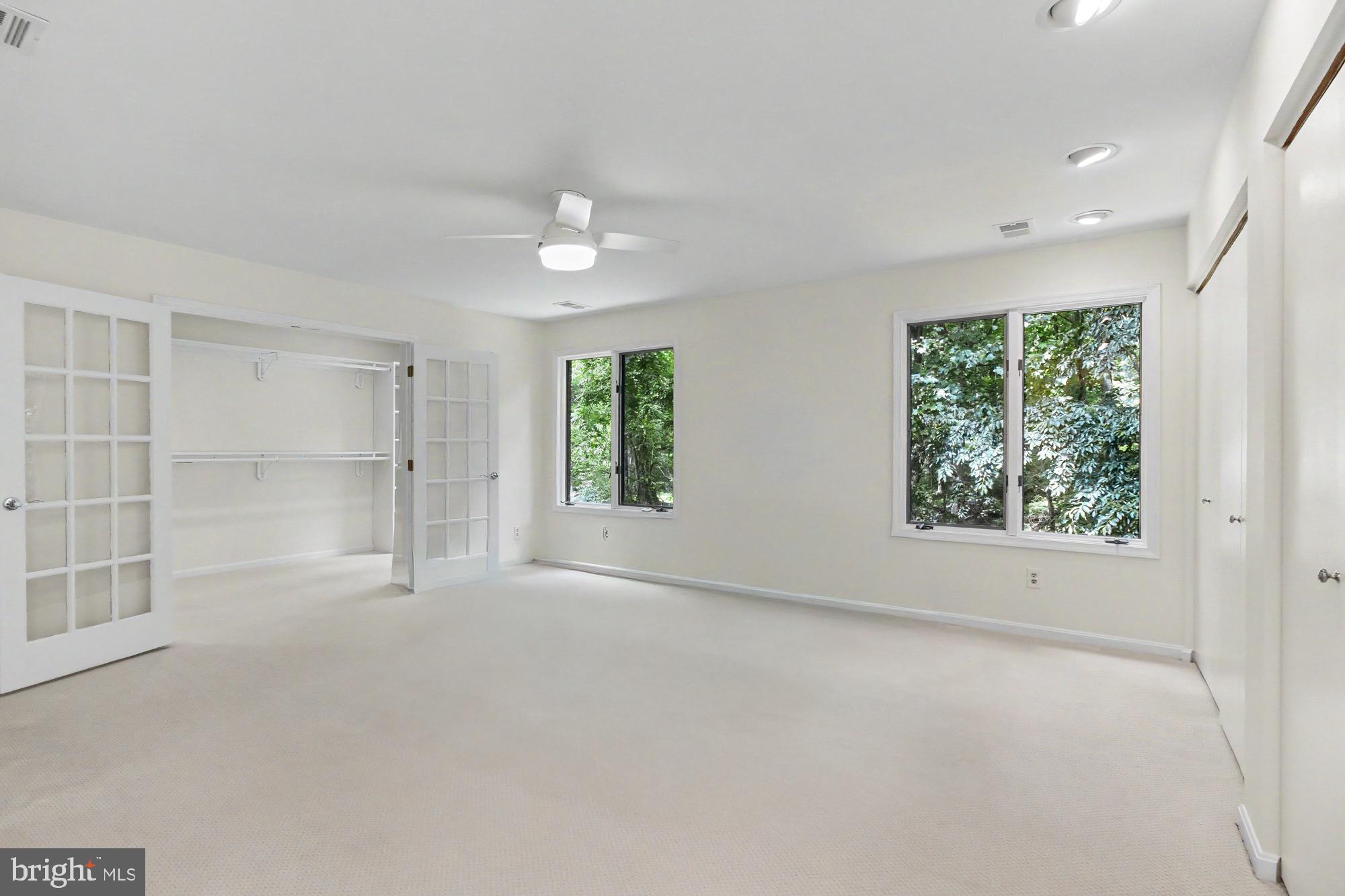 GREENSPRING - Residential