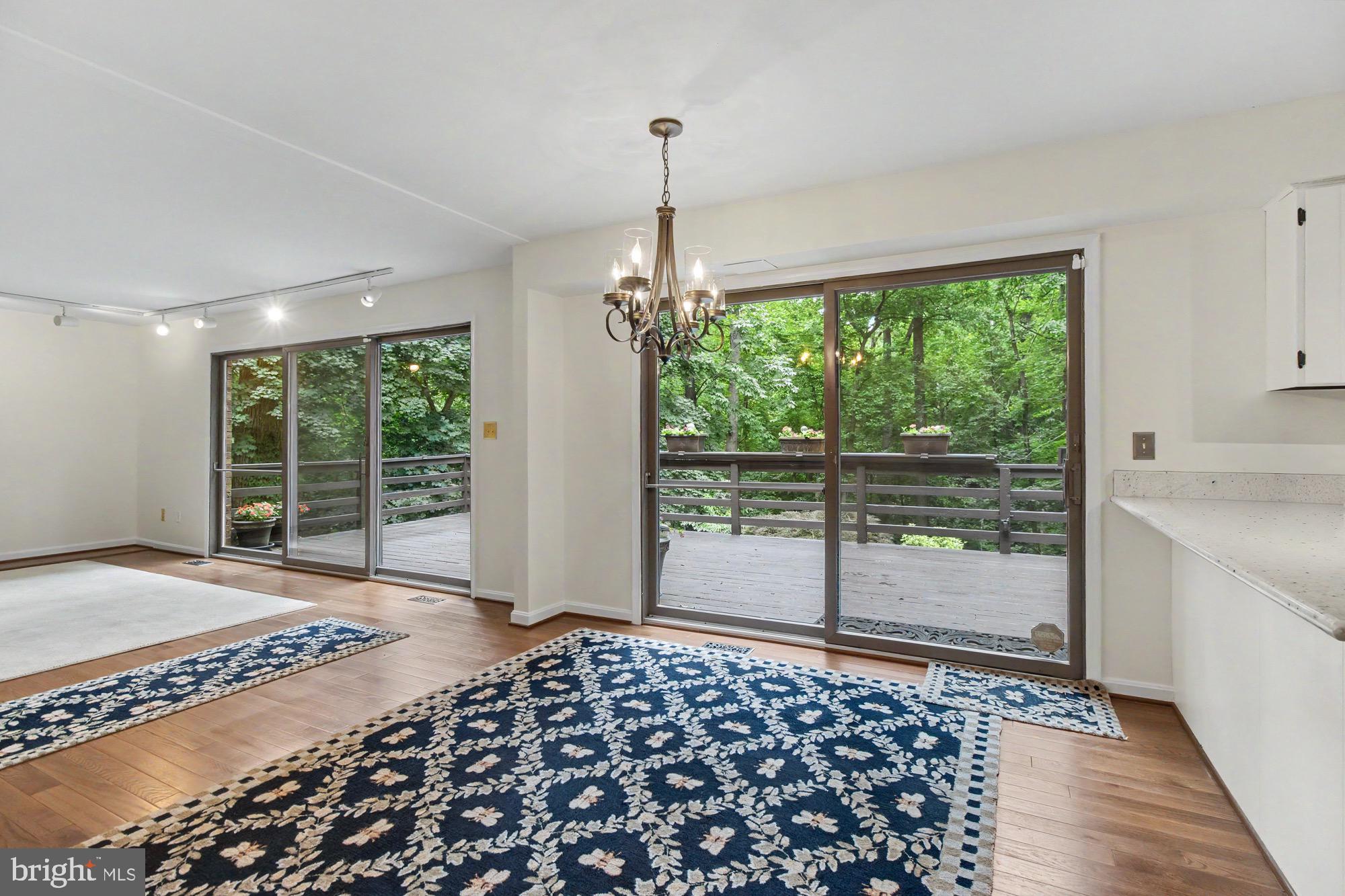 GREENSPRING - Residential