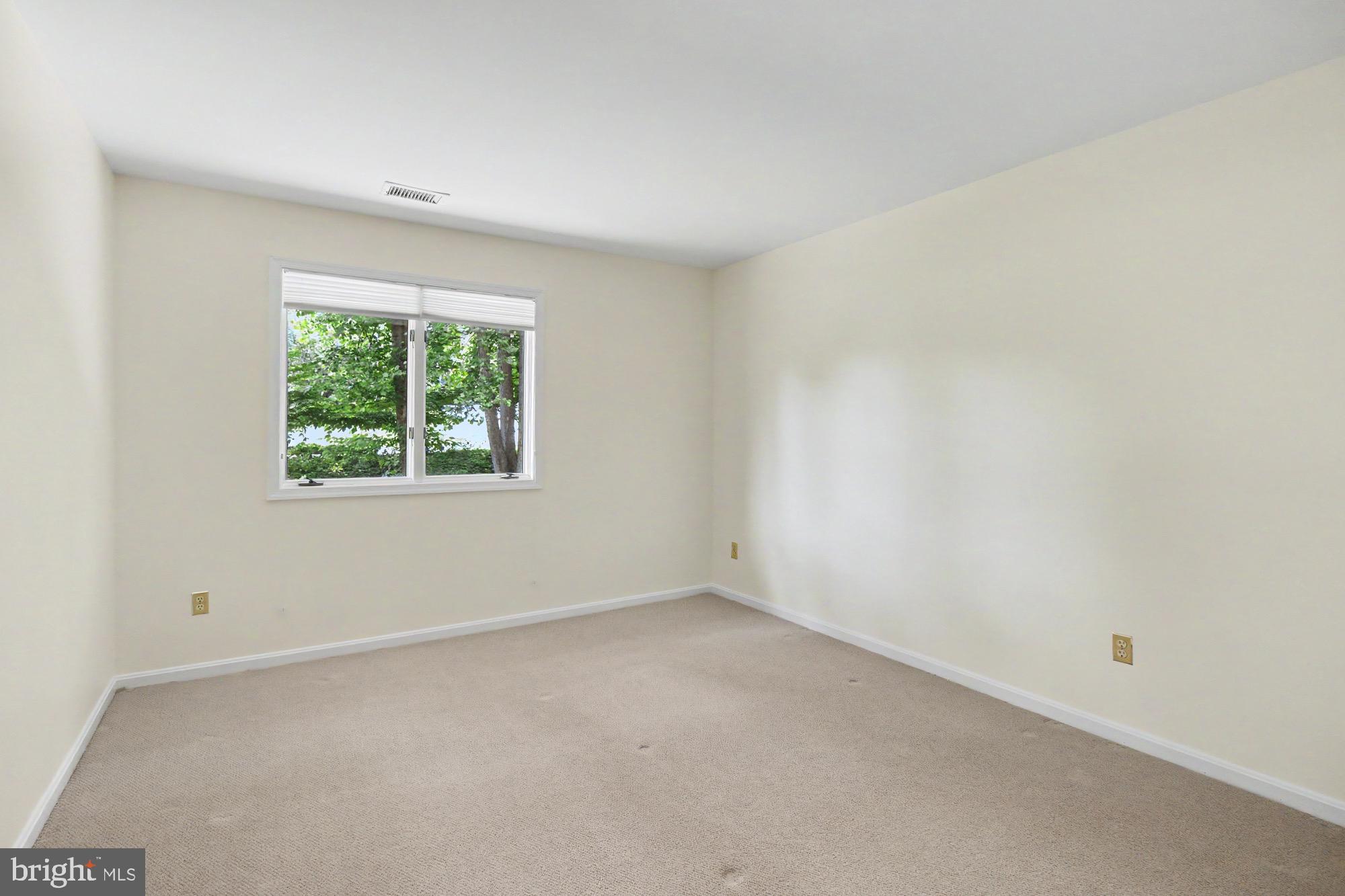 GREENSPRING - Residential
