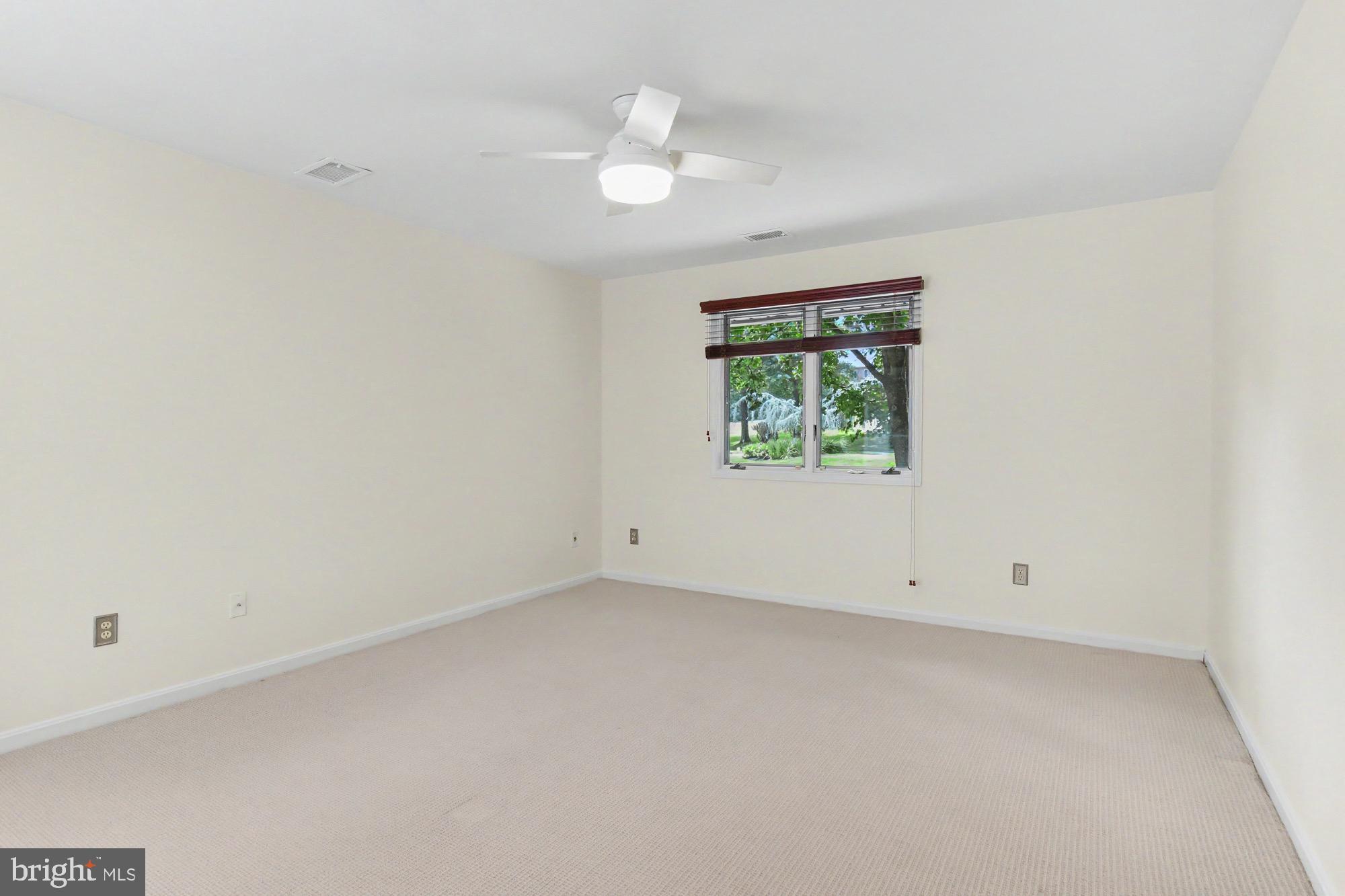GREENSPRING - Residential