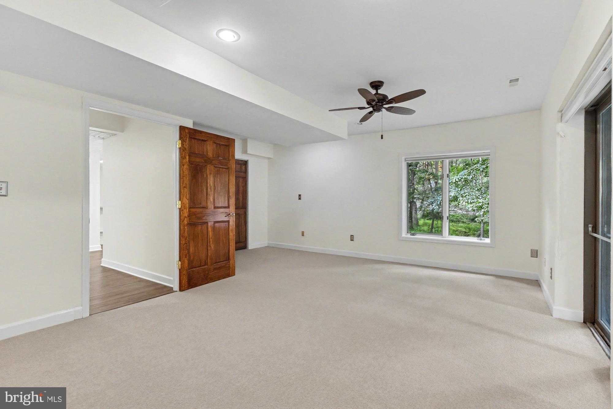 GREENSPRING - Residential