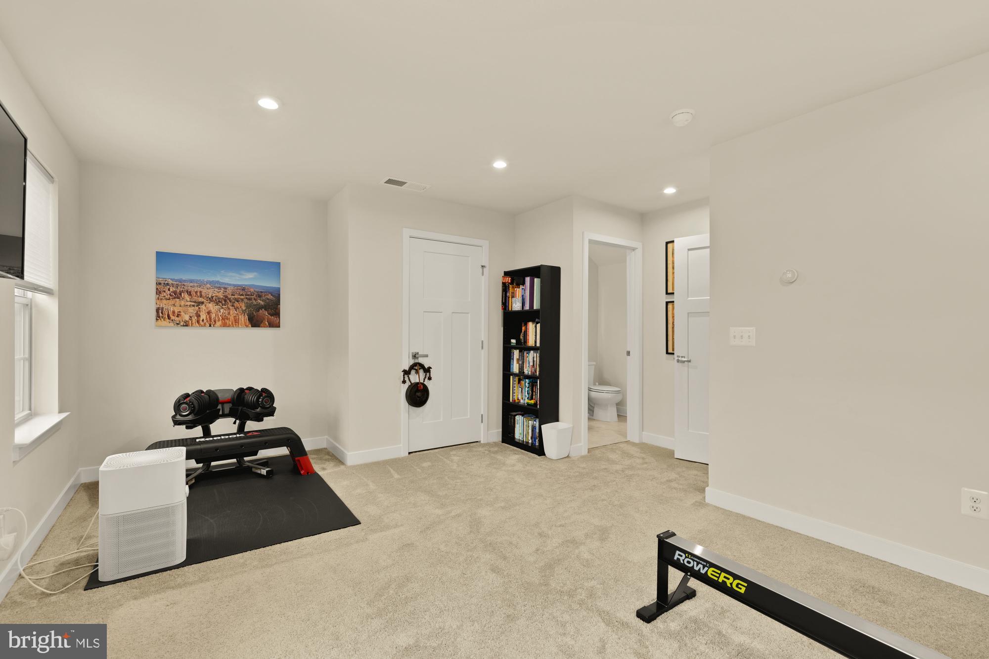 HERITAGE VILLAGE - Residential