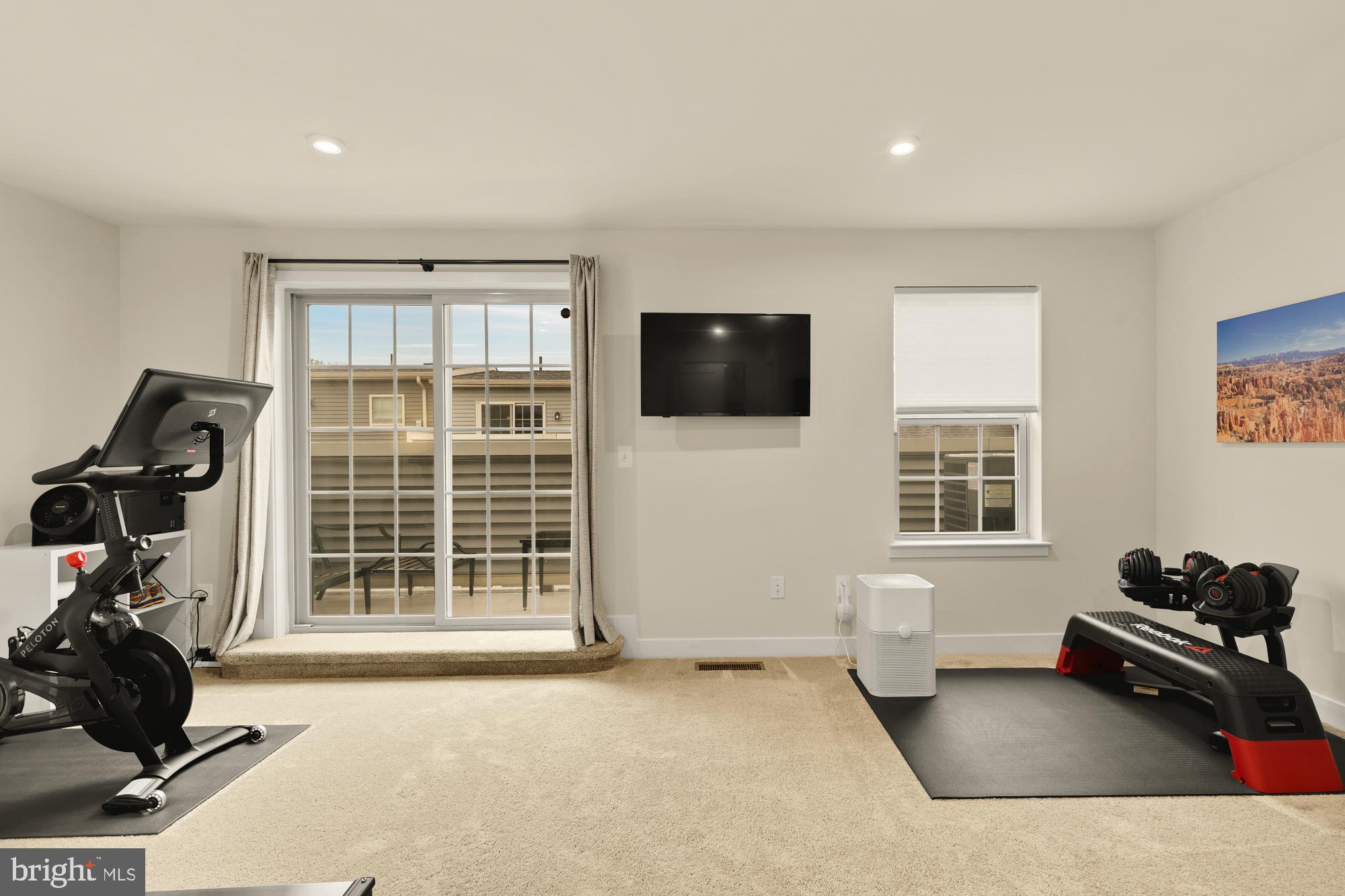 HERITAGE VILLAGE - Residential
