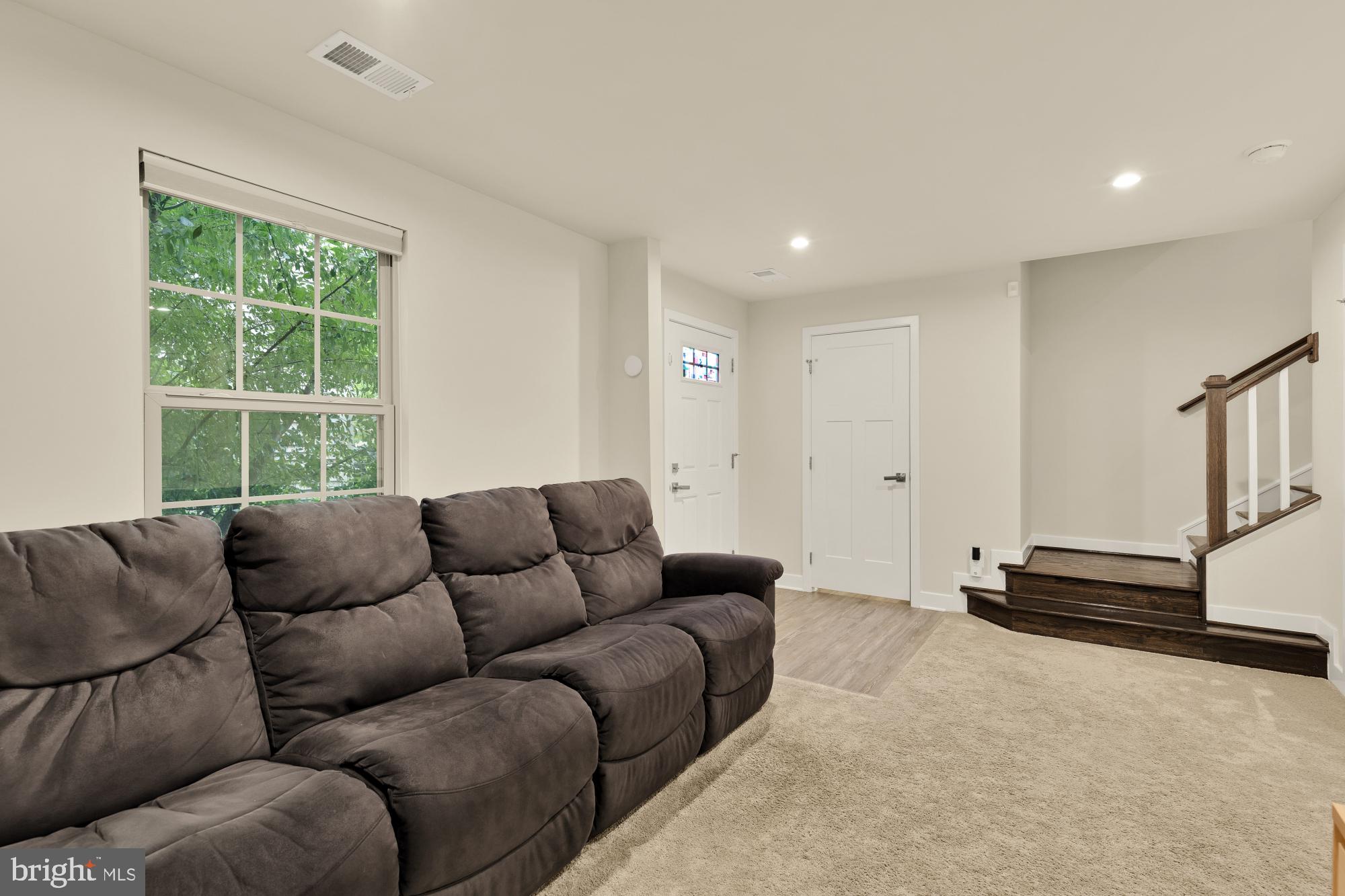 HERITAGE VILLAGE - Residential