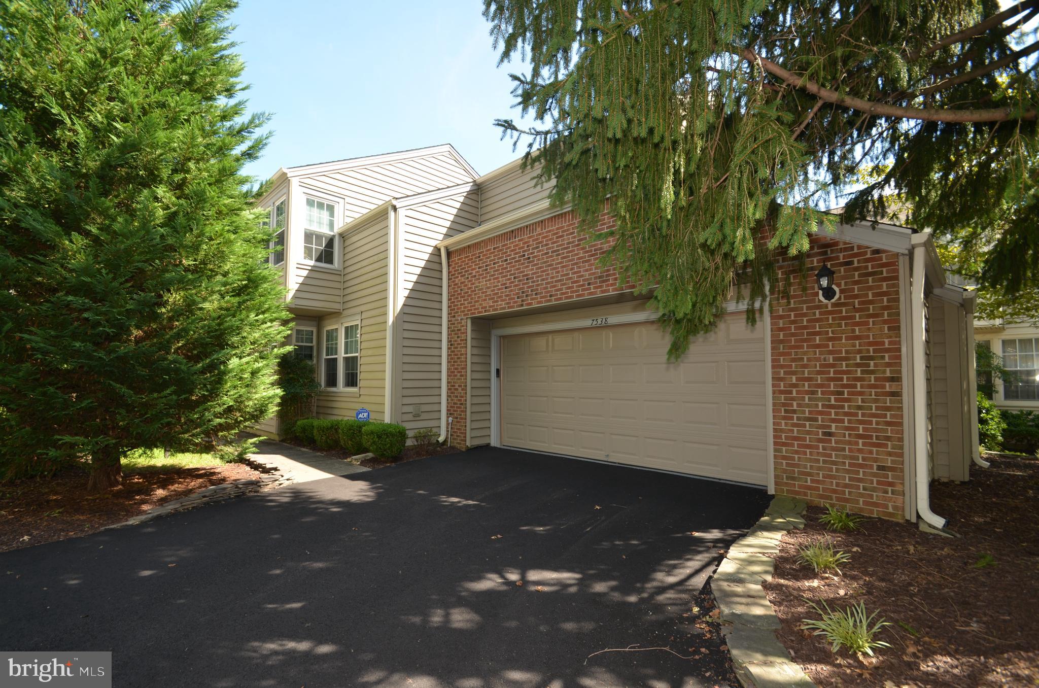 IMMACULATE CONTEMPORARY S.F. HOME W/ OVERSIZED  2-CAR-GARAGE IN SOUGHT AFTER KINGSTOWNE..3 BR2.5 BA, BEAUTIFULLY MAINTAINED..COZY FAM RM W/ FIREPLACE..PRIMARY BEDROOM W/ SEP SHOWER & SOAKING TUB...WALK-IN CLOSET..NEUTRAL DECOR..UPDATED KITCHEN, BATHS, FLOORING, FIXTURES, PAINT & MUCH MORE ...NEWER WINDOWS, SIDING &INVITING WRAP AROUND DECK, LANDSCAPING ...FENCED IN YARD & BRICK PATIO WALKWAYS, ..WALK TO METRO BUS, POOL & FITNESS CTR..CLOSE TO METRO STN & KINGSTOWNE CTR....HURRY...SORRY NO PETS.....USE RENTSPREE APP LINK IN LISTING TO APPLY.....AVAIL 1 JUNE