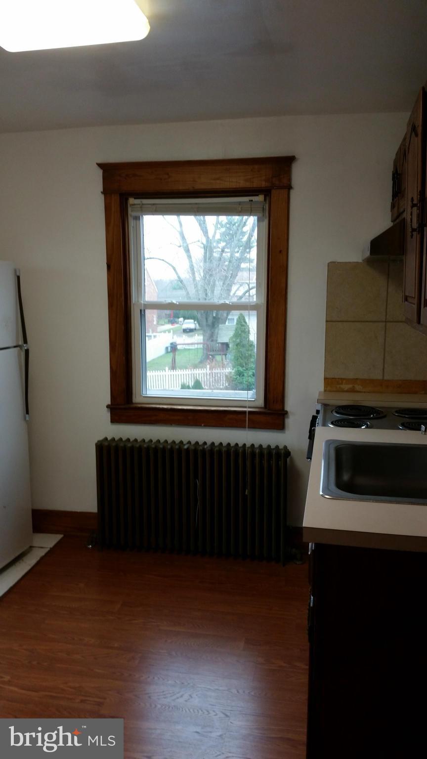 PERRY HALL - Residential Lease