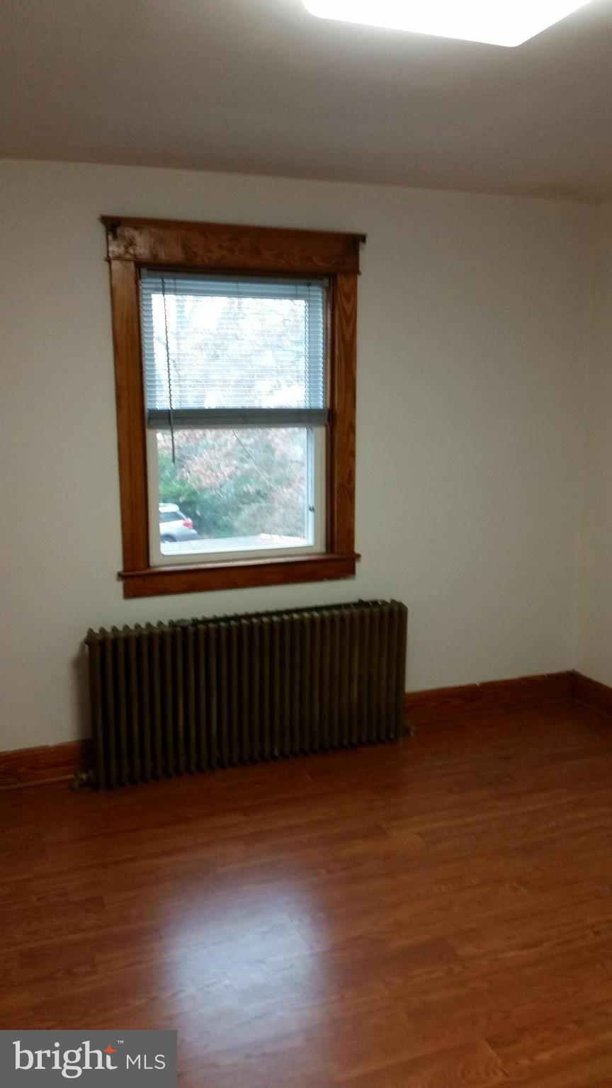 PERRY HALL - Residential Lease