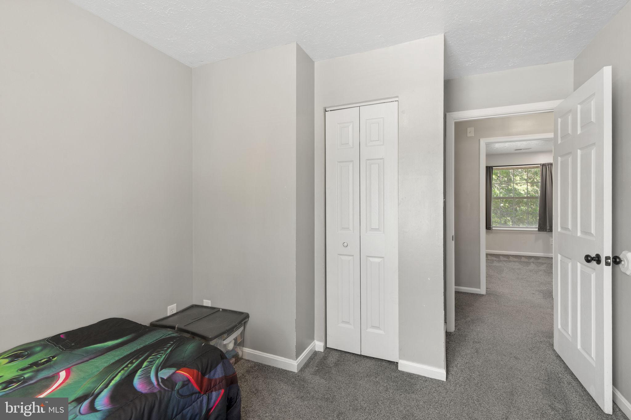 CONSTANT WOODS - Residential
