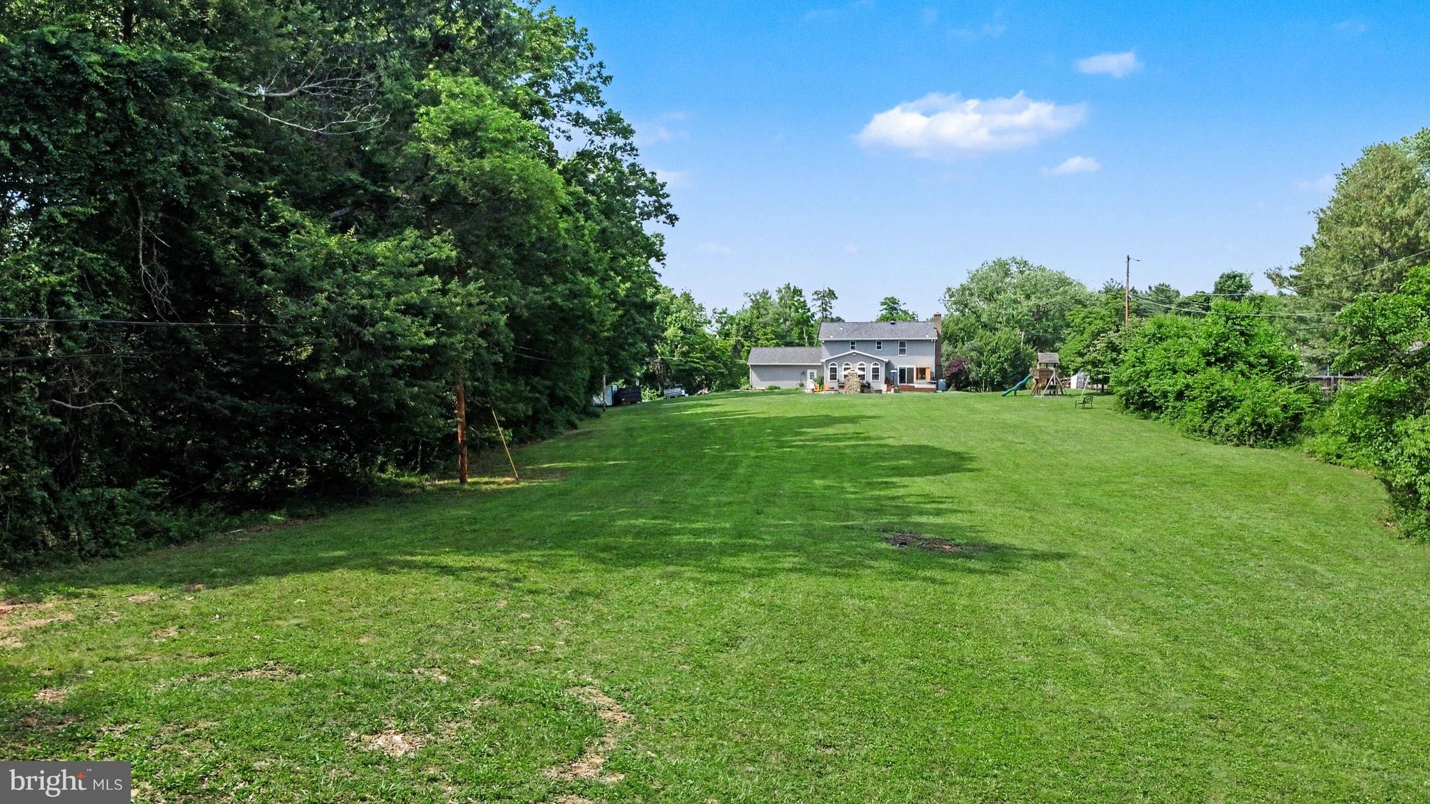 MADONNA MANOR - Residential