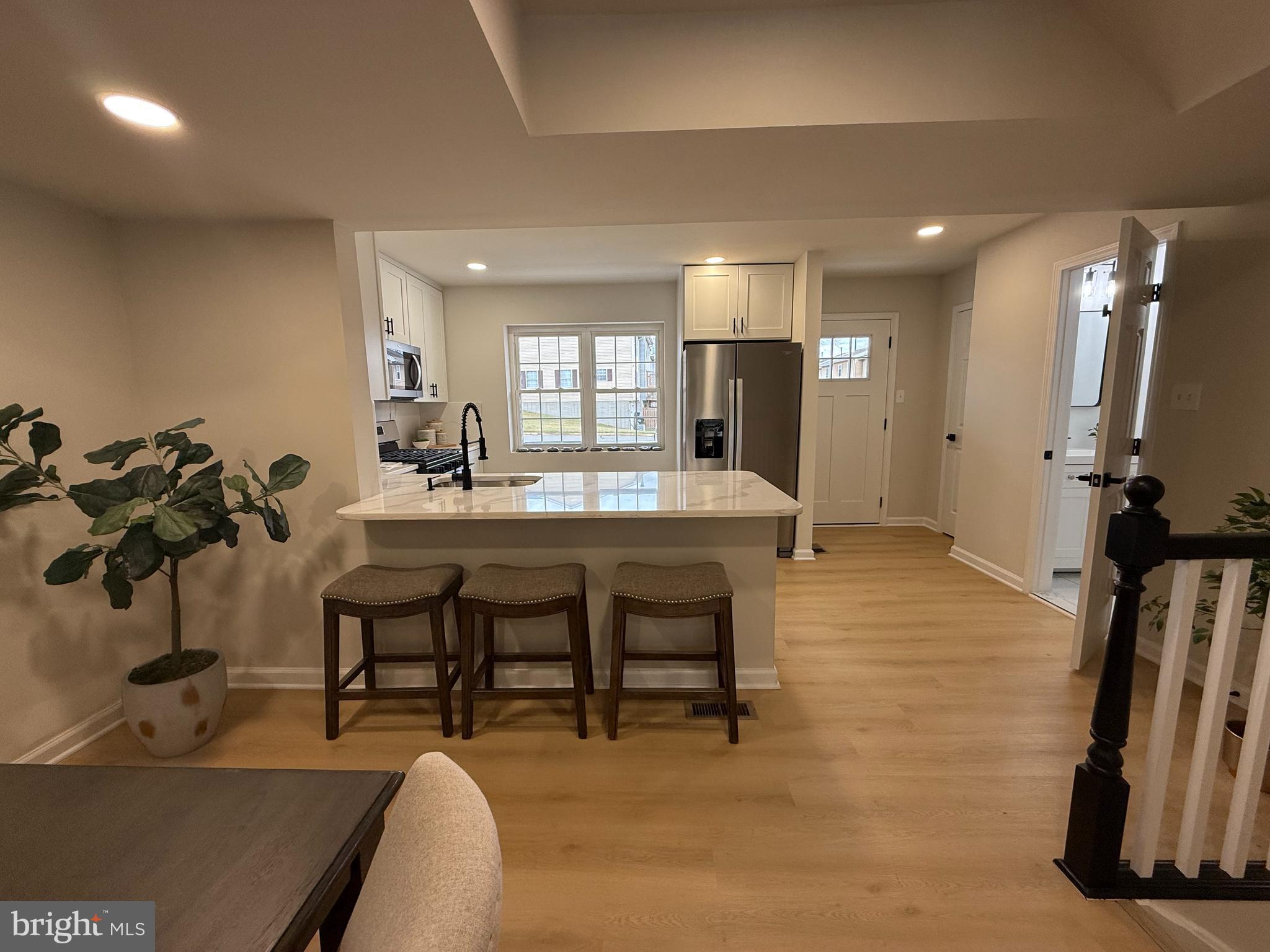 DALE CITY - Residential