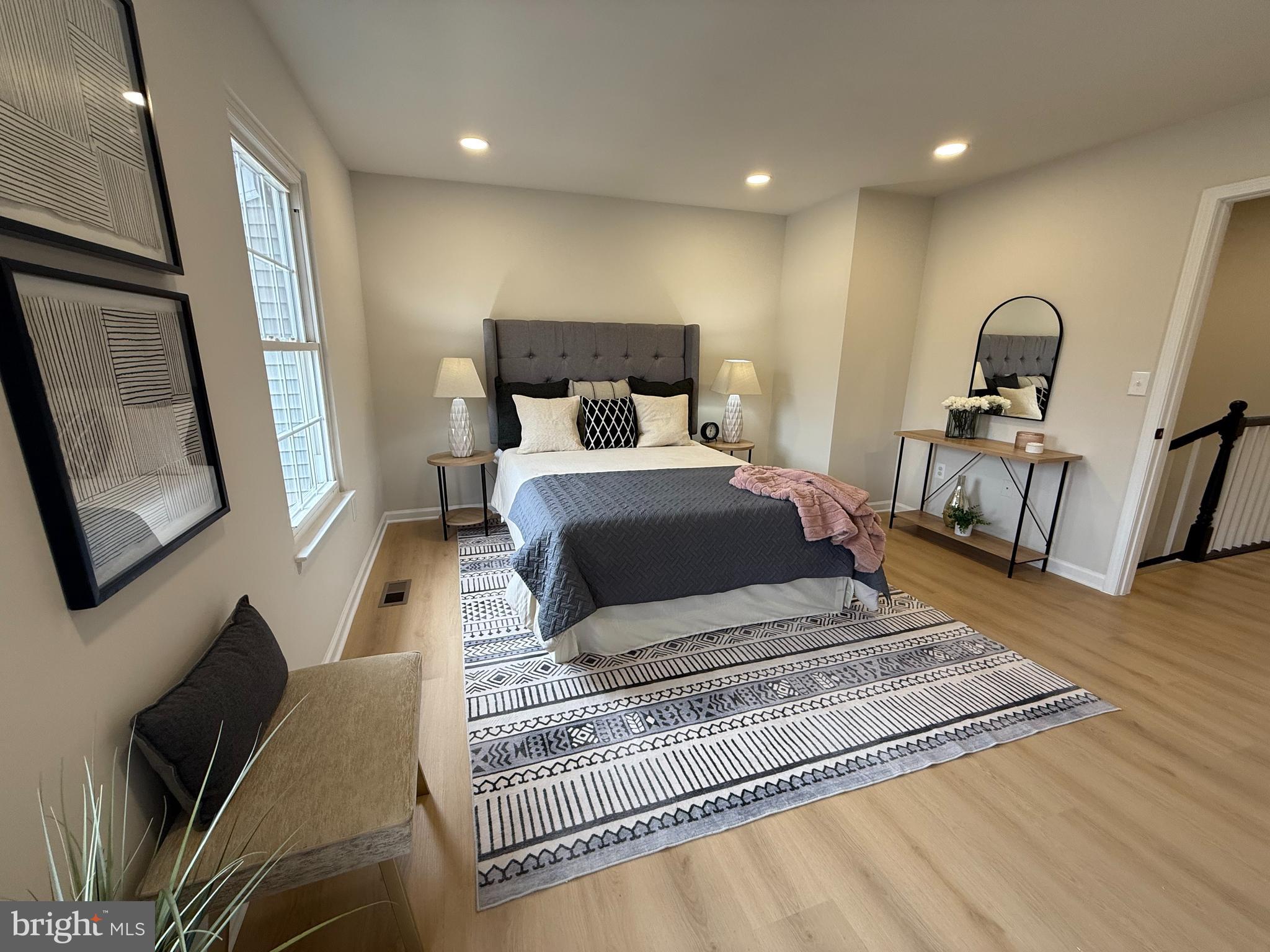 DALE CITY - Residential