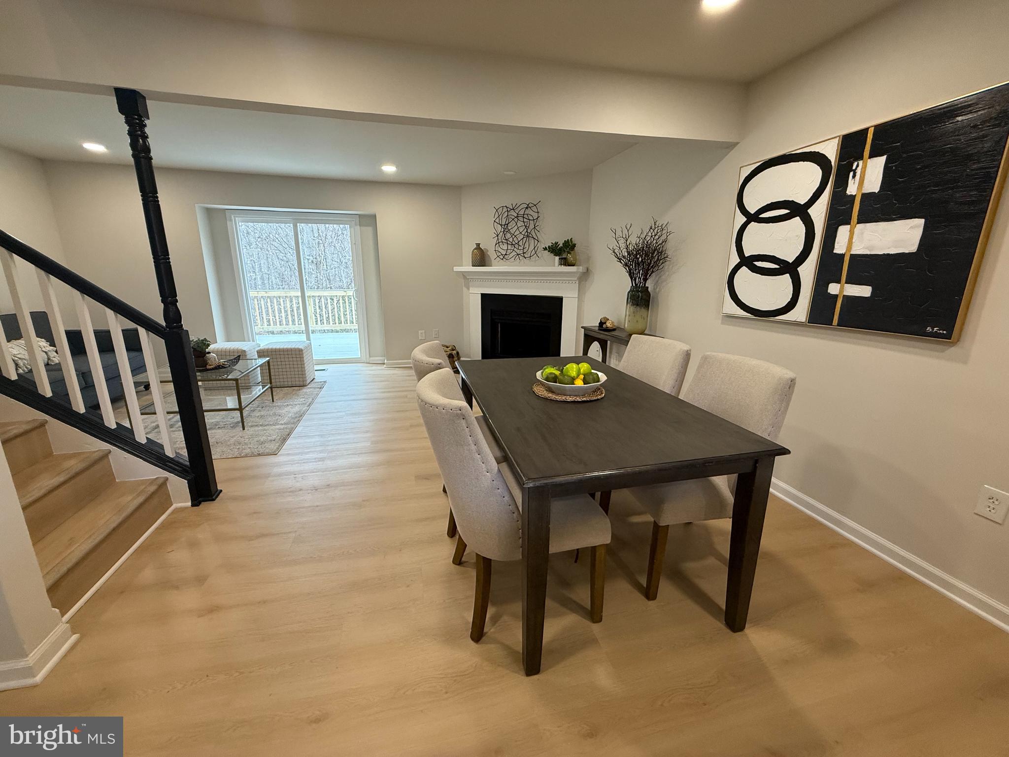 DALE CITY - Residential