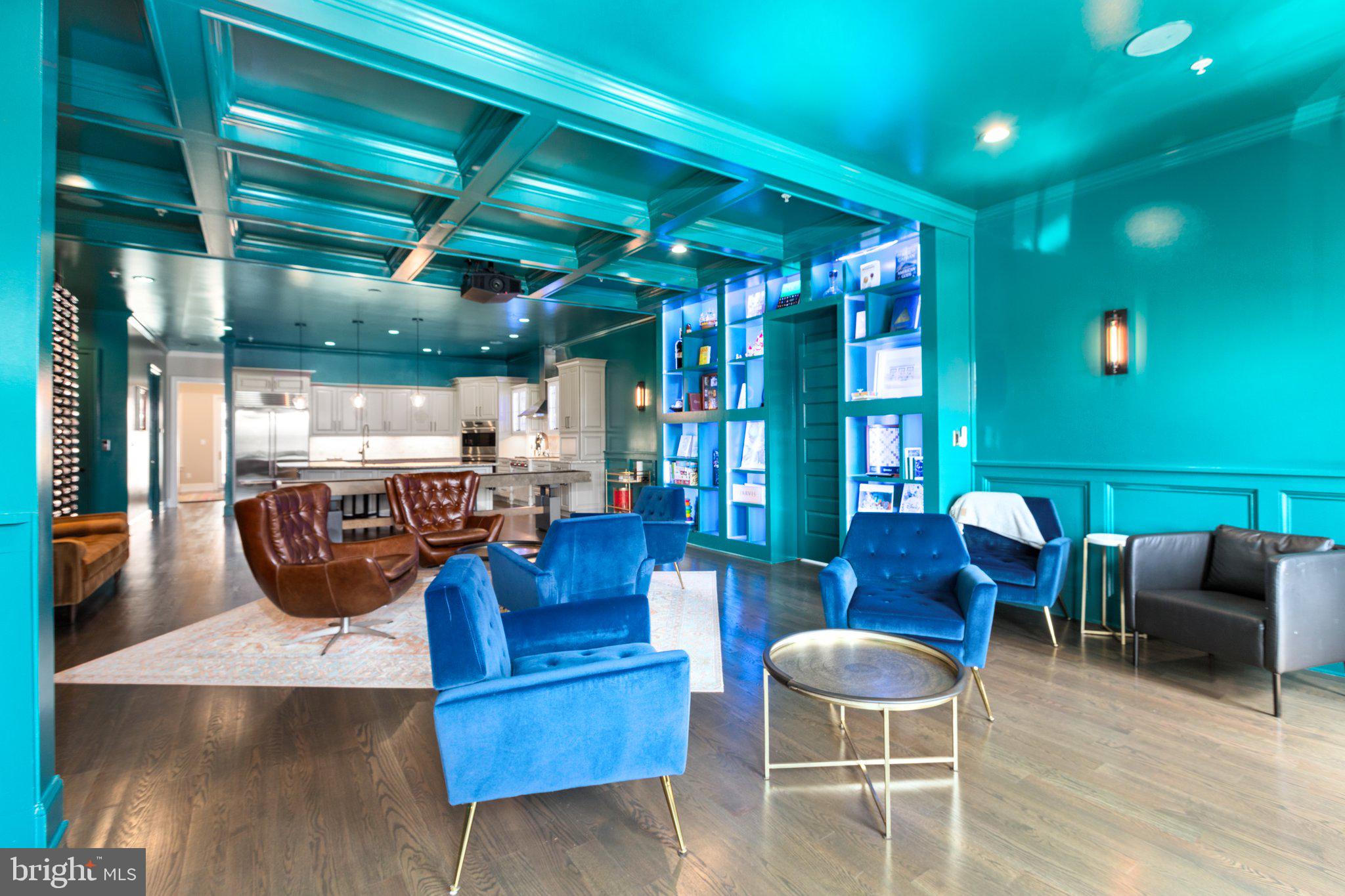 AMELIA SQUARE - Residential