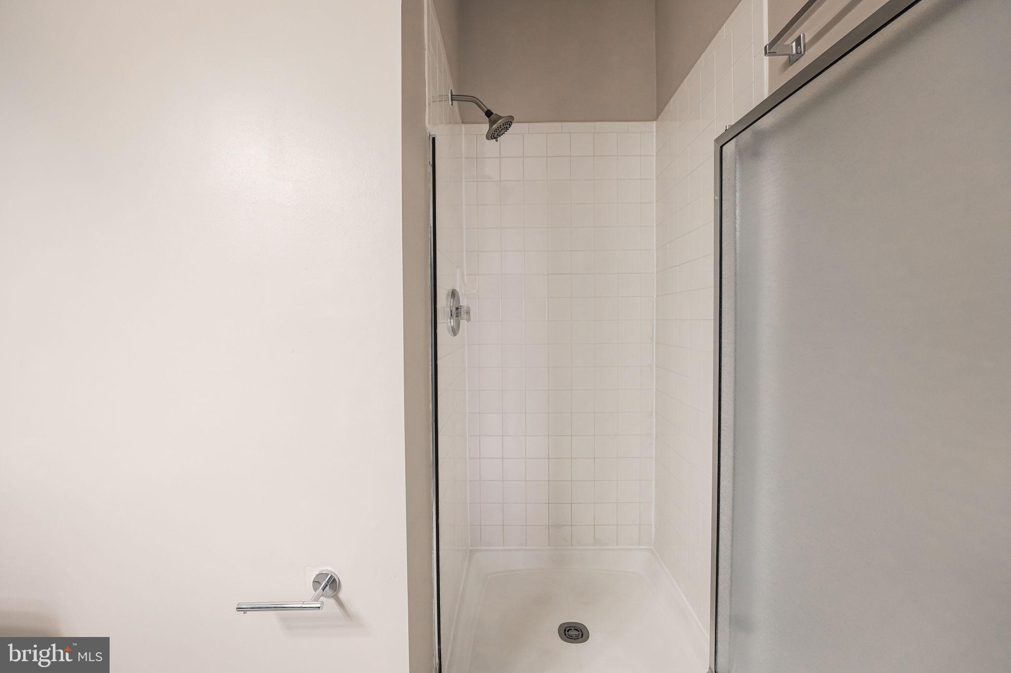 EDGEWATER AT TOWN CENTER - Residential