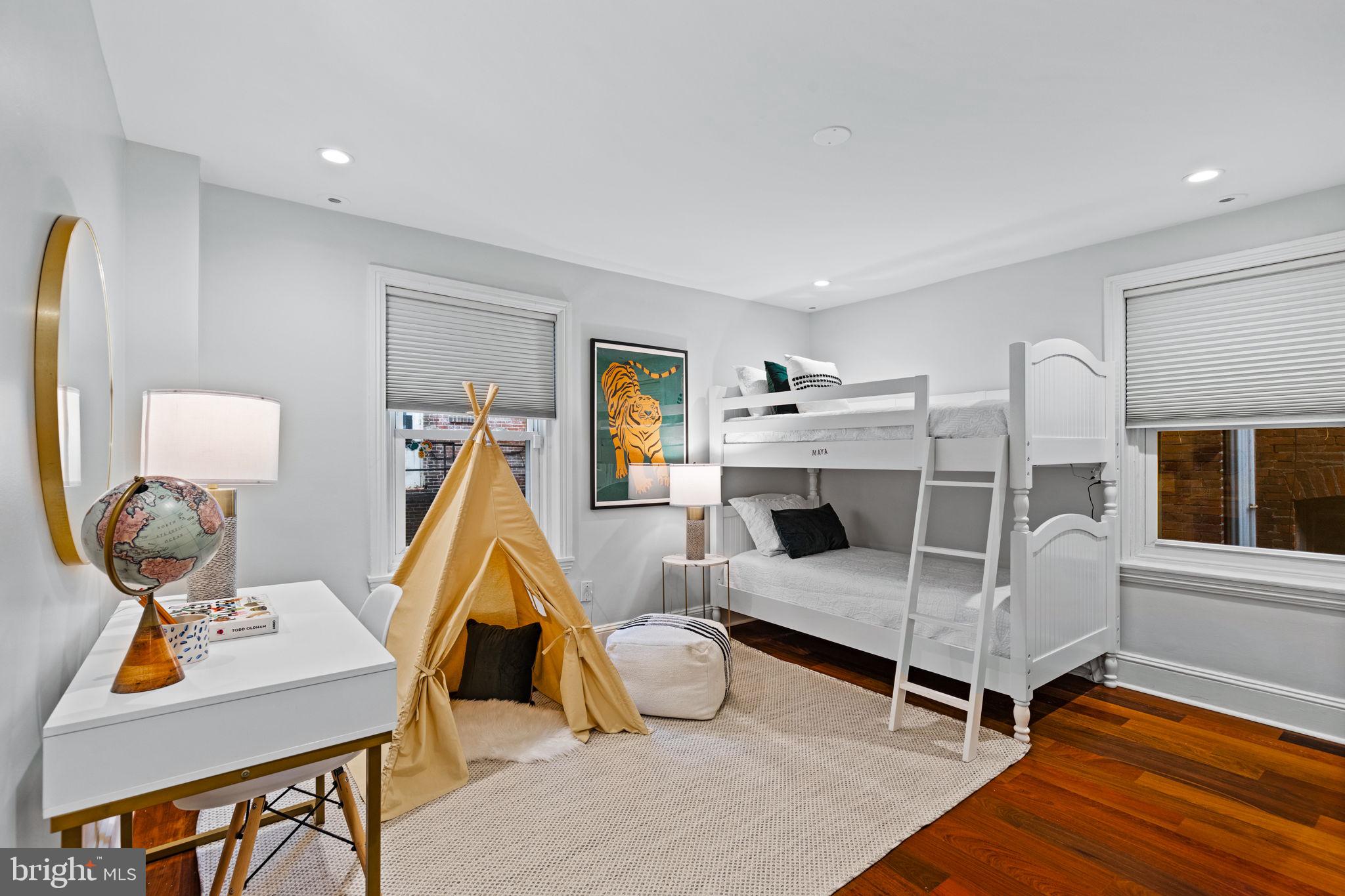 RITTENHOUSE SQUARE - Residential