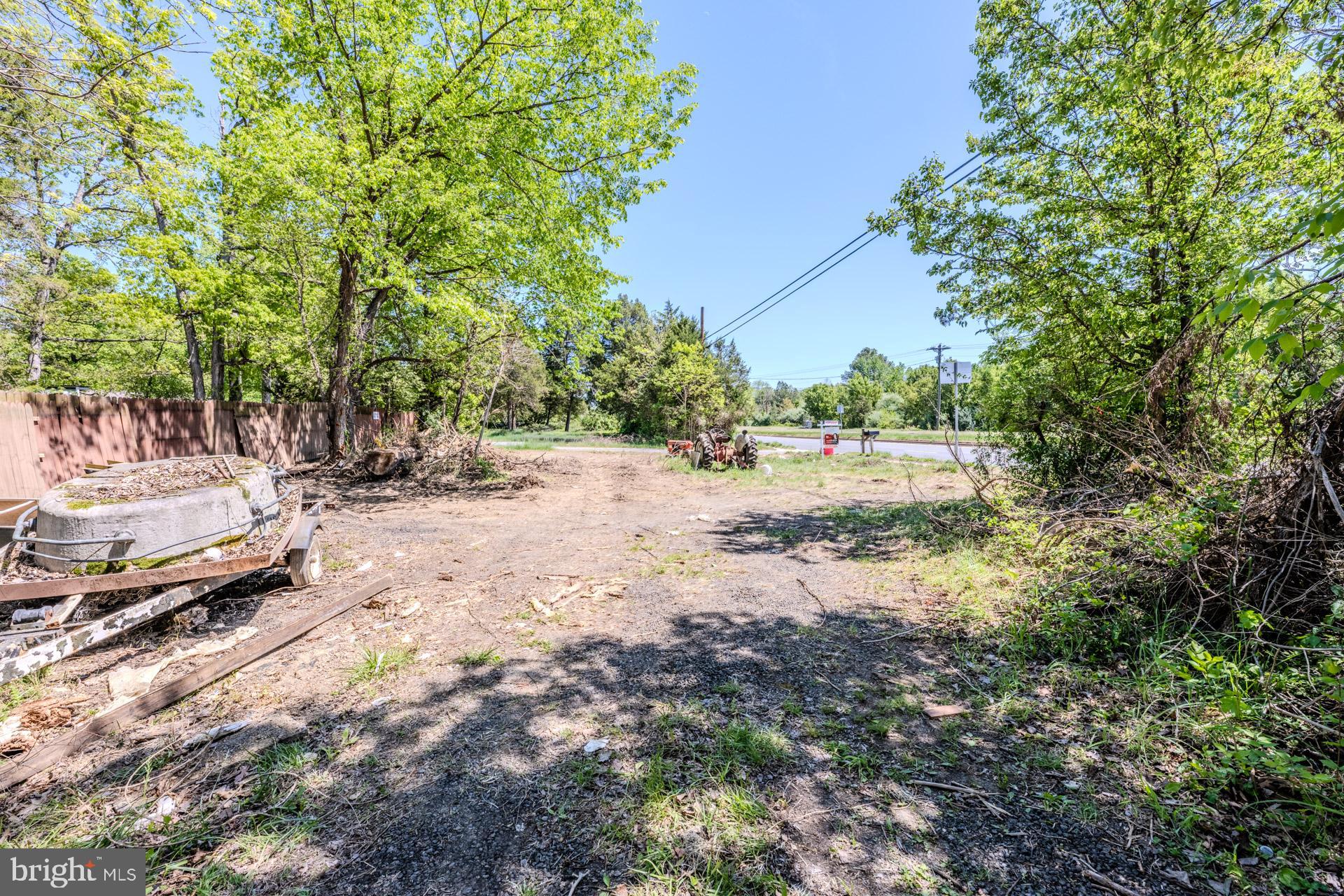 BRADDOCK ROAD - Residential