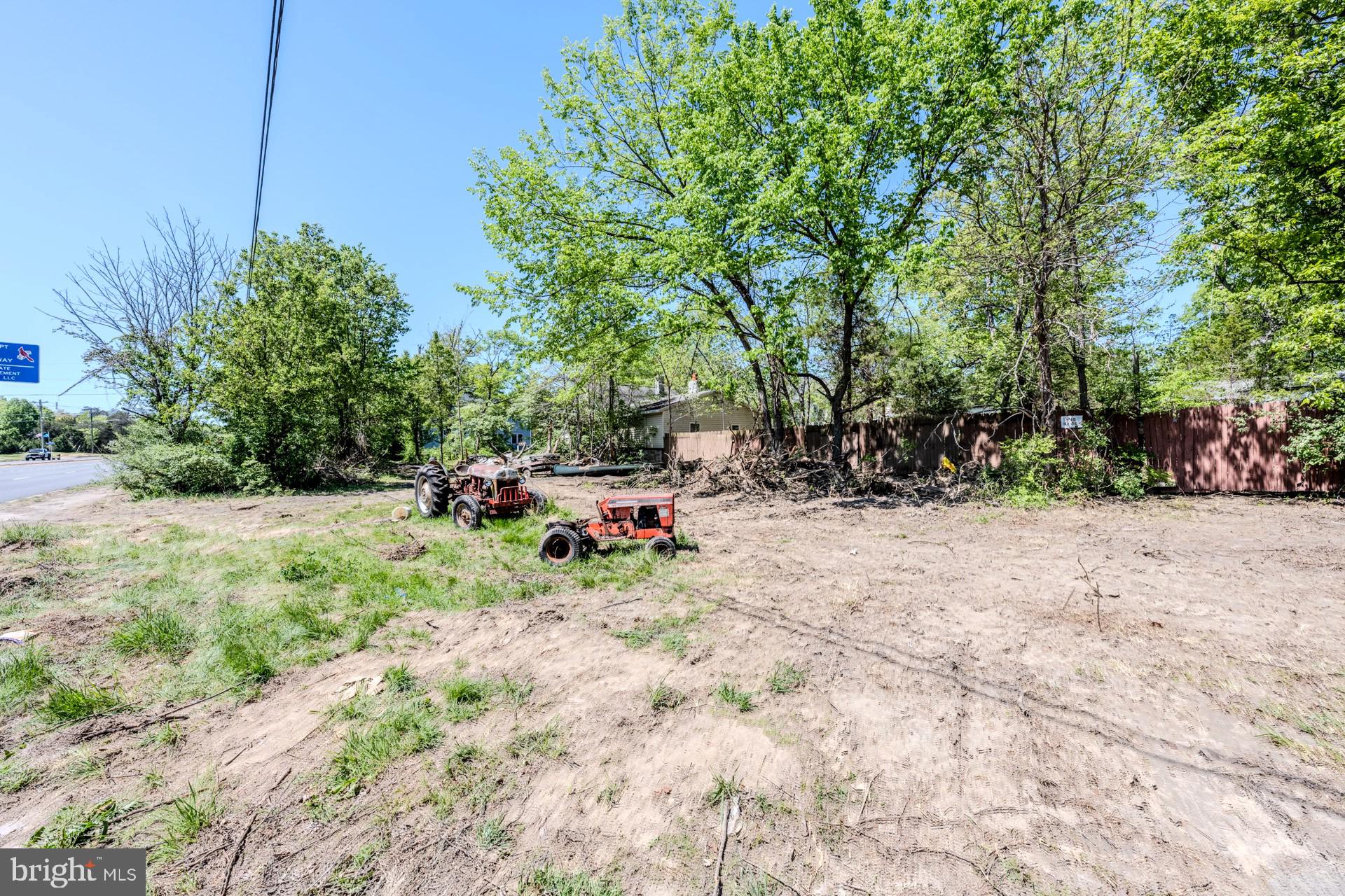 BRADDOCK ROAD - Residential
