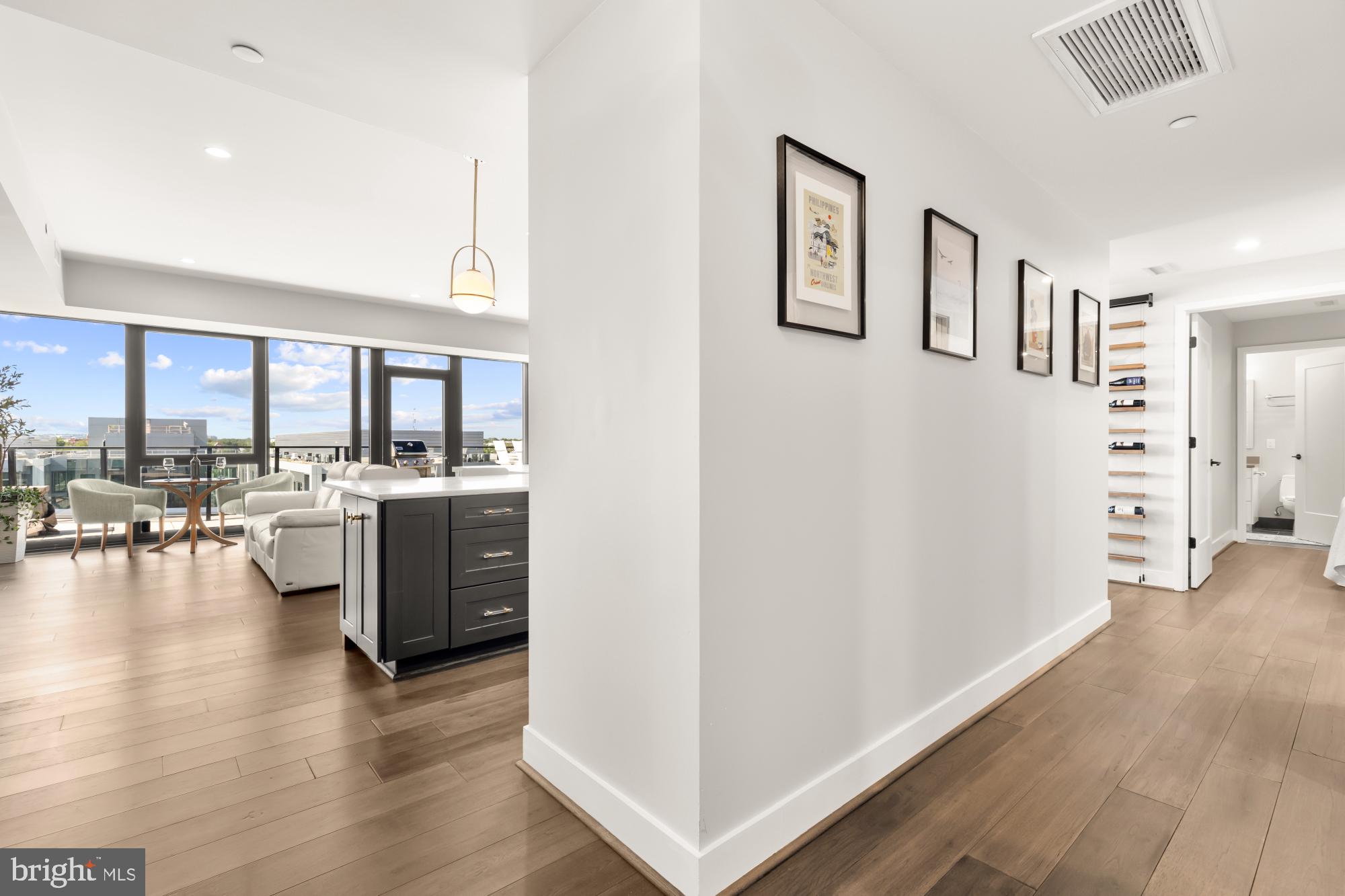 NAVY YARD - Residential