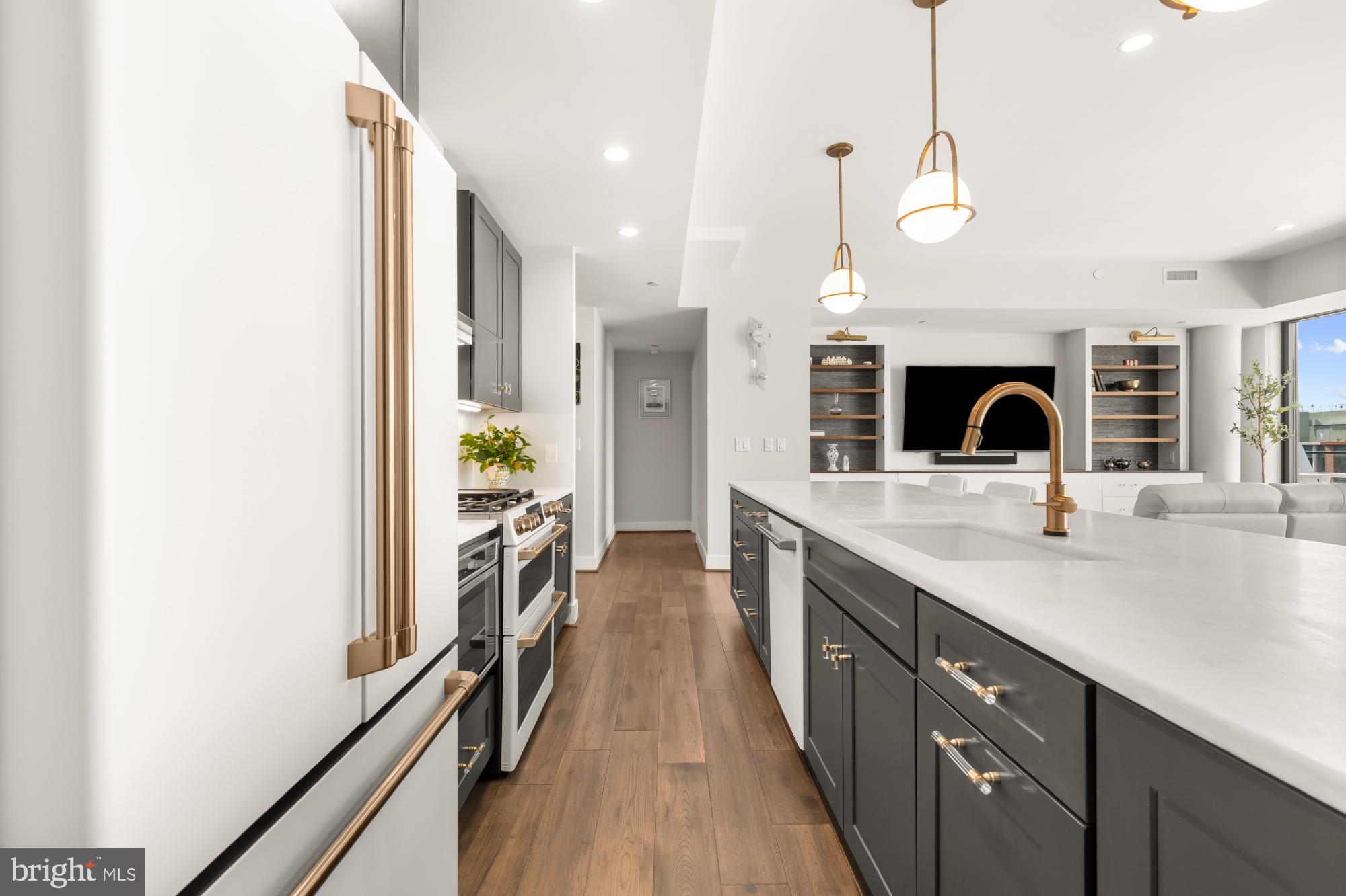 NAVY YARD - Residential