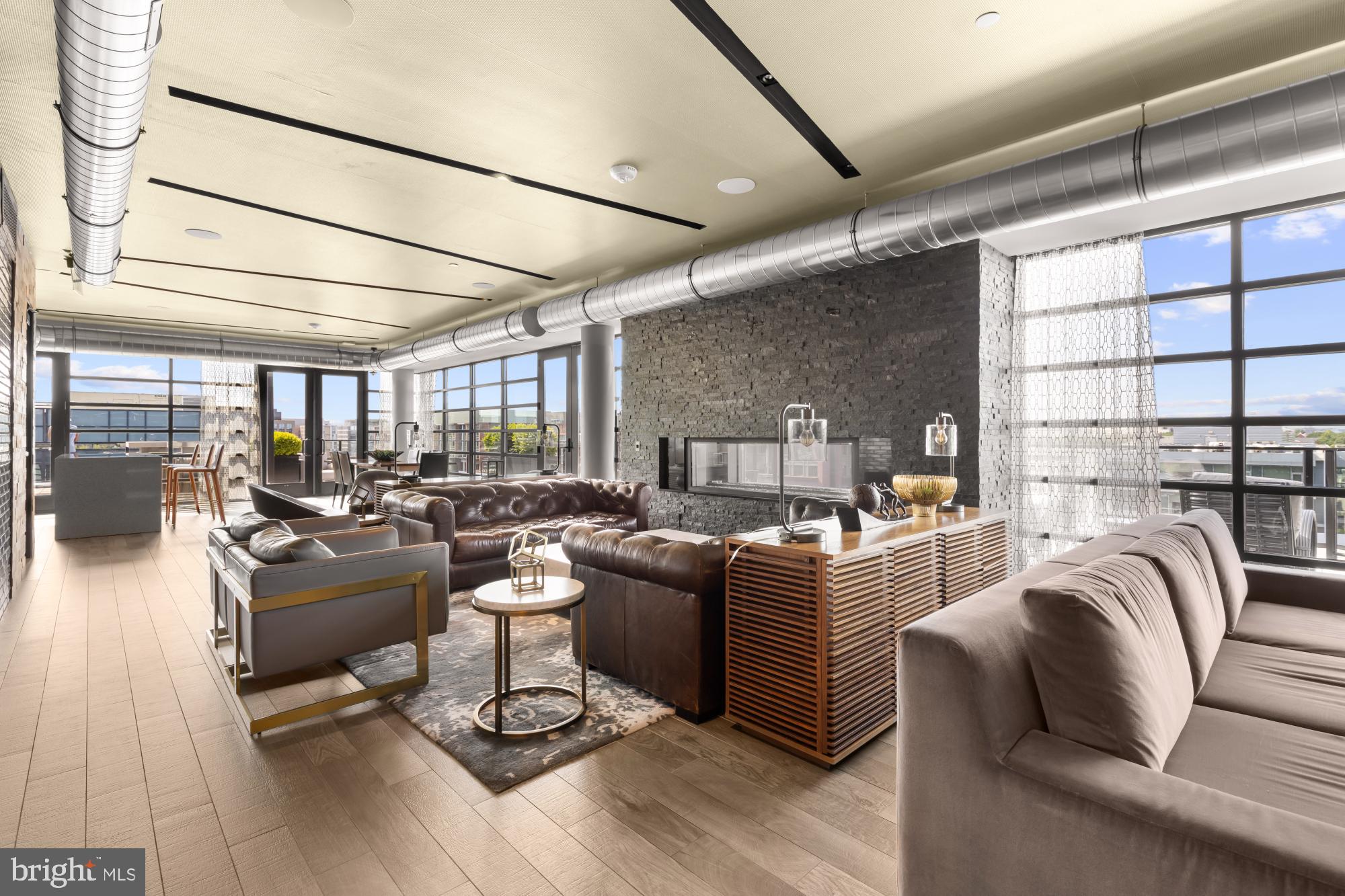 NAVY YARD - Residential