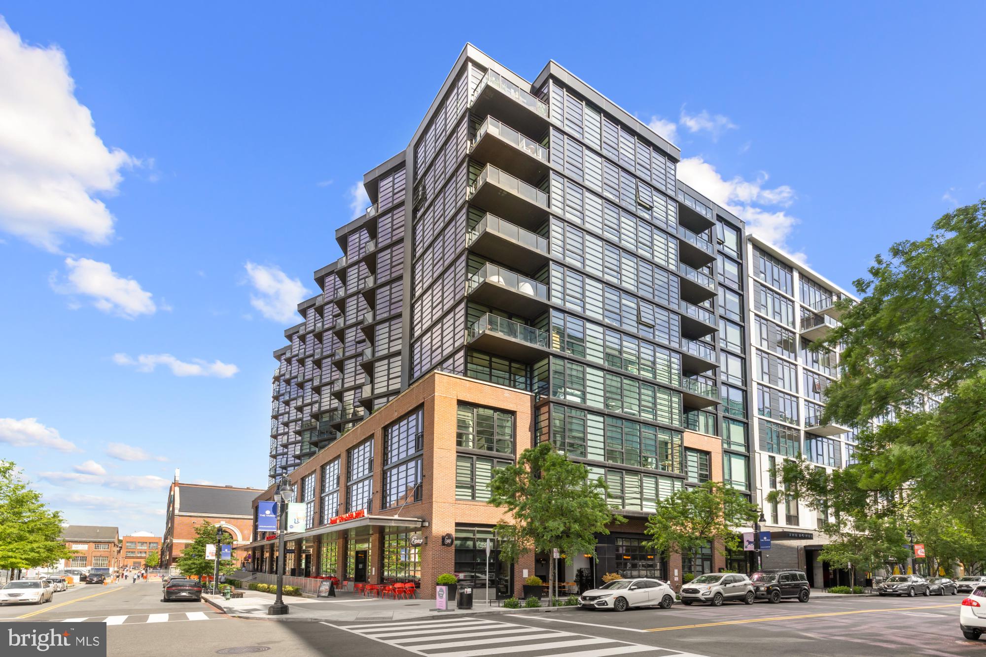 NAVY YARD - Residential
