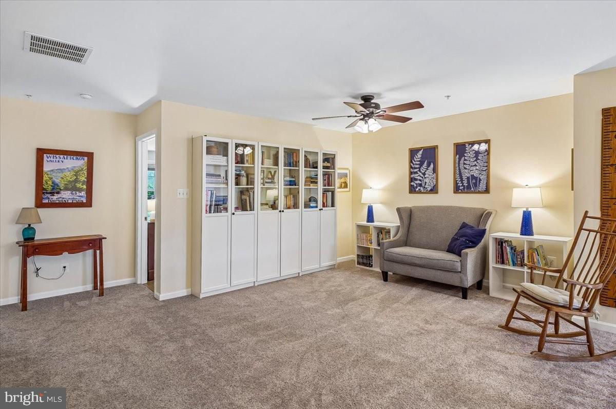 LAKELANDS AT EASTON - Residential