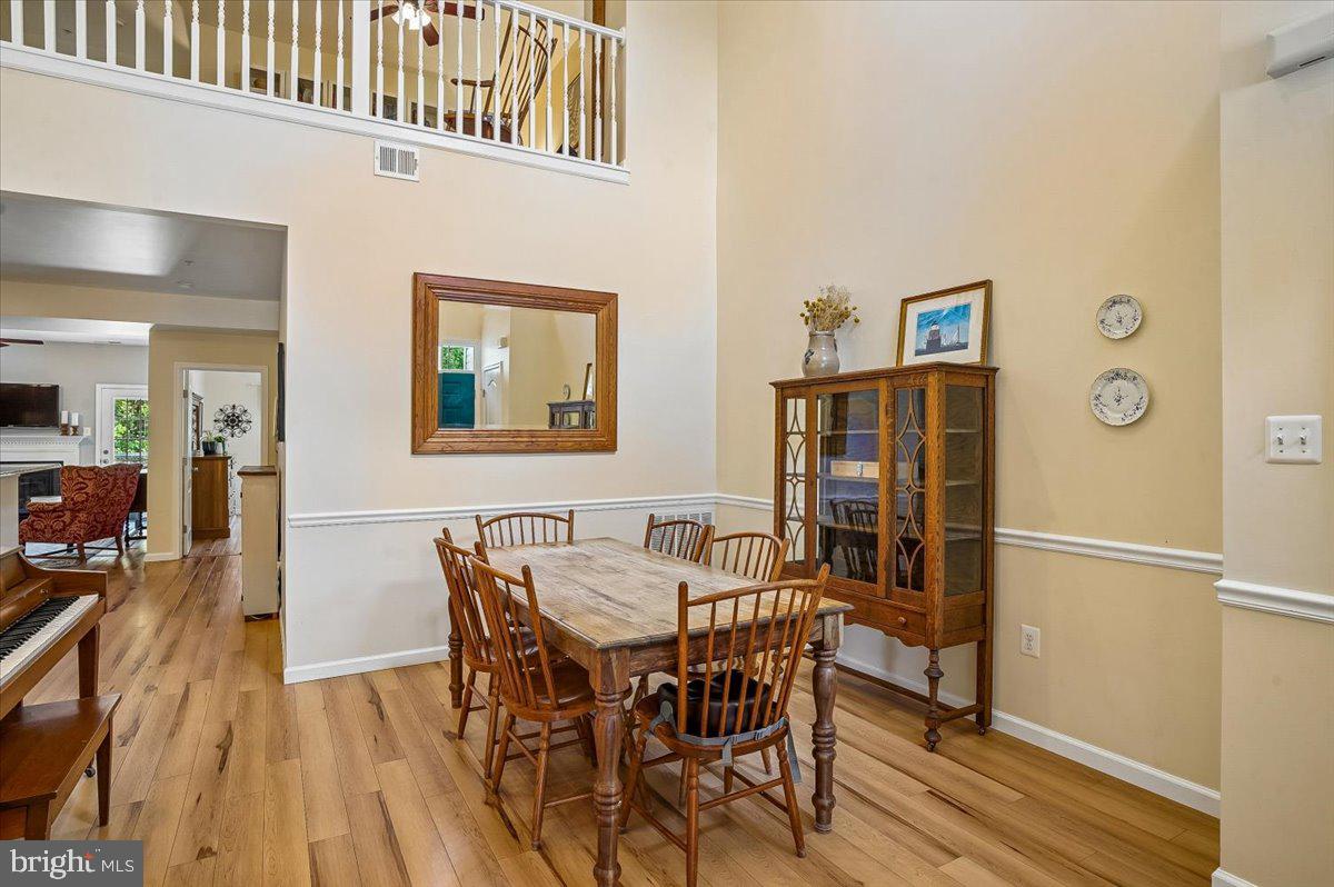 LAKELANDS AT EASTON - Residential